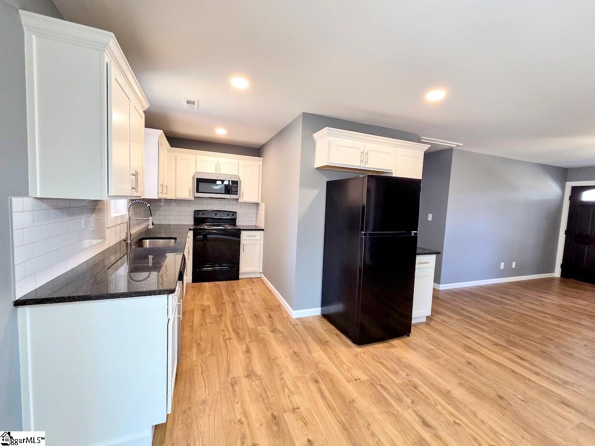 property viewer photo 14
