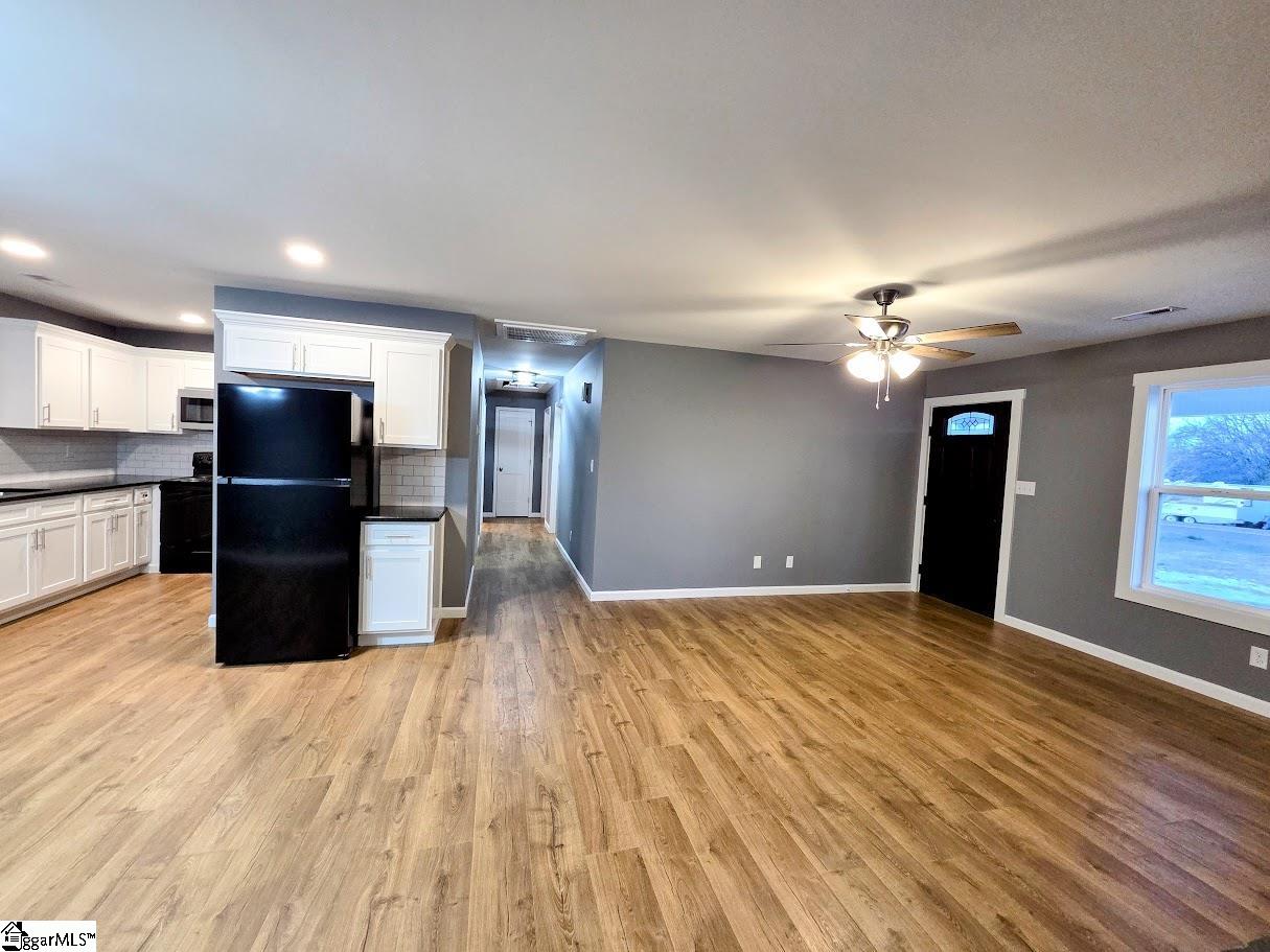 property viewer photo 15