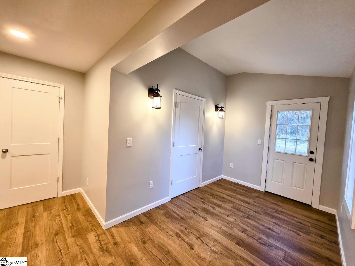 property viewer photo 22