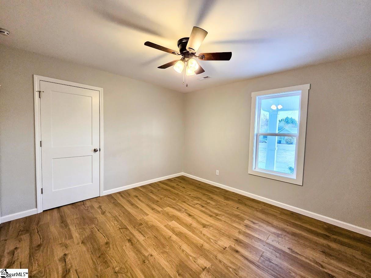 property viewer photo 31