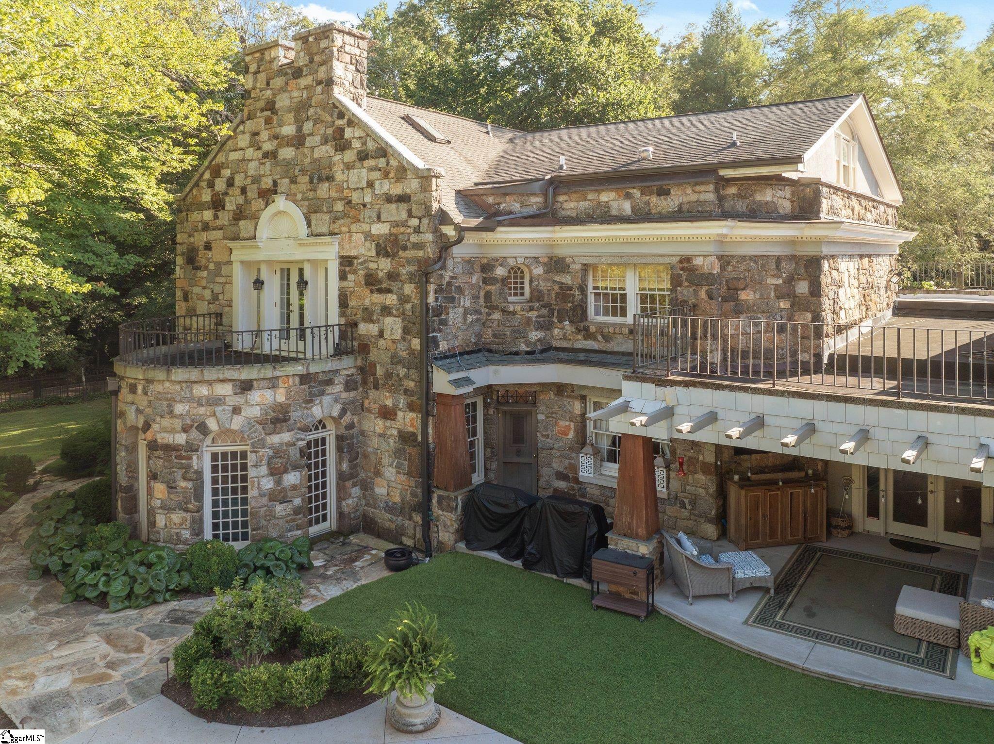main property photo 46