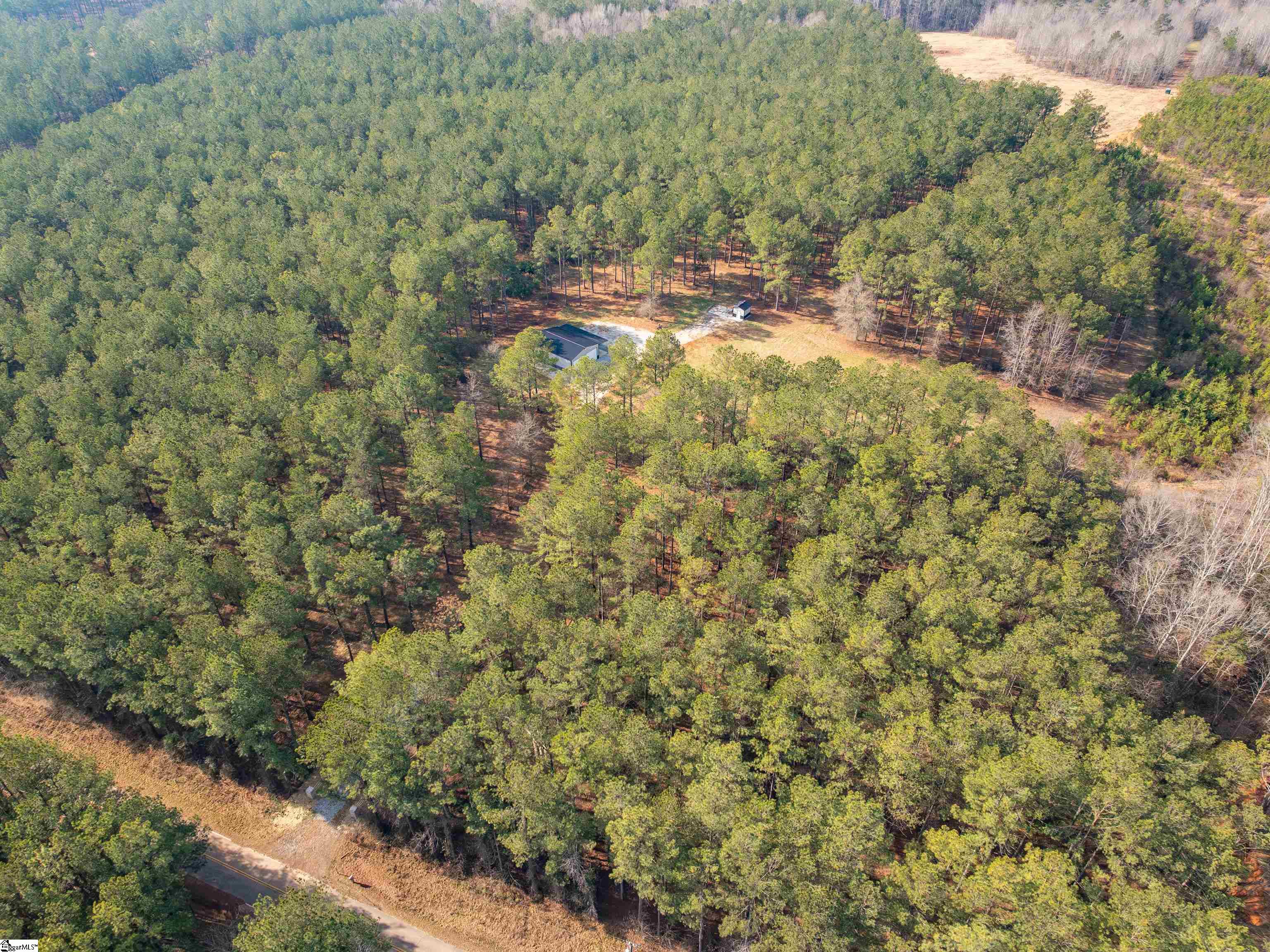 main property photo 28