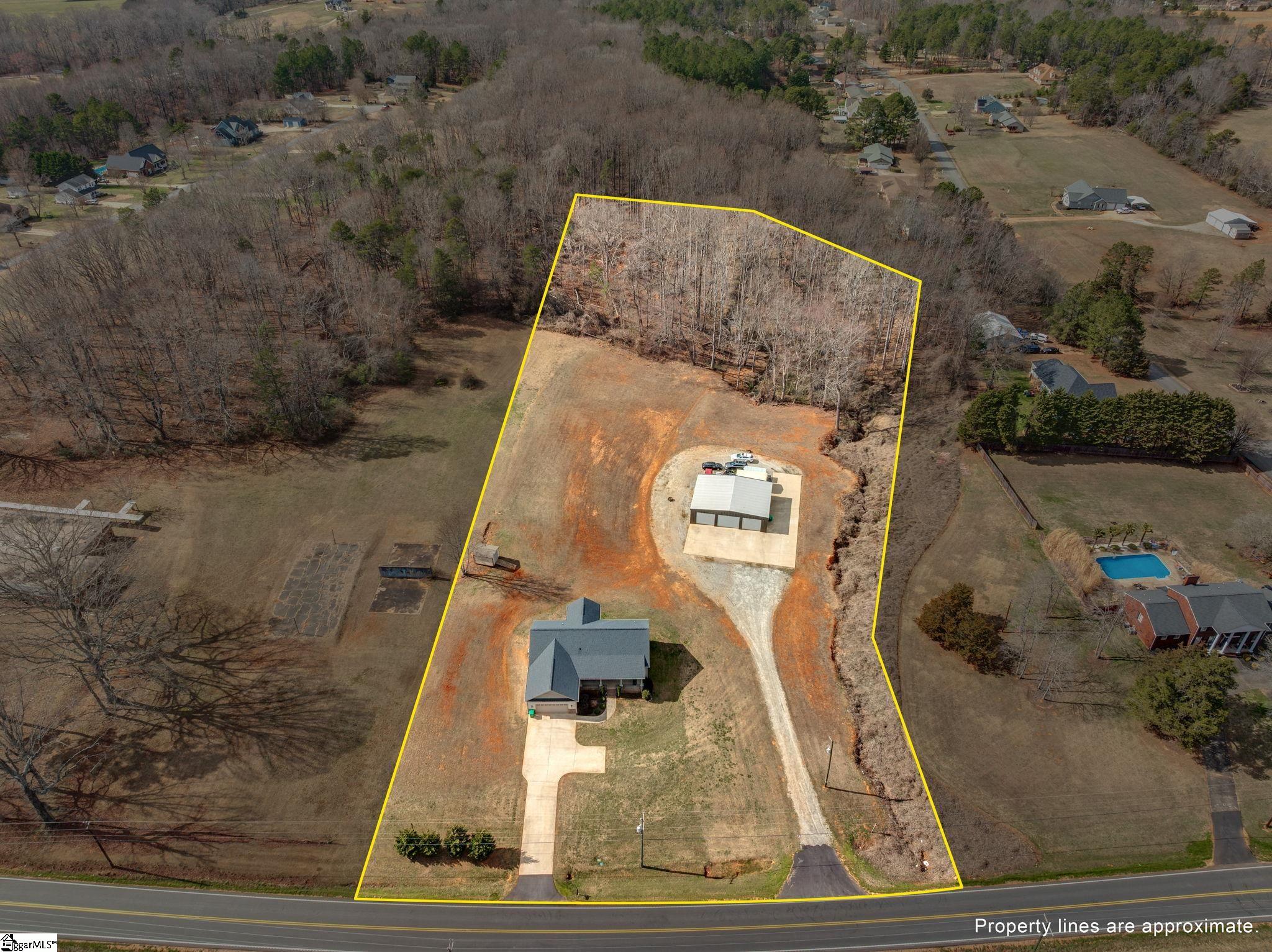 main property photo 41