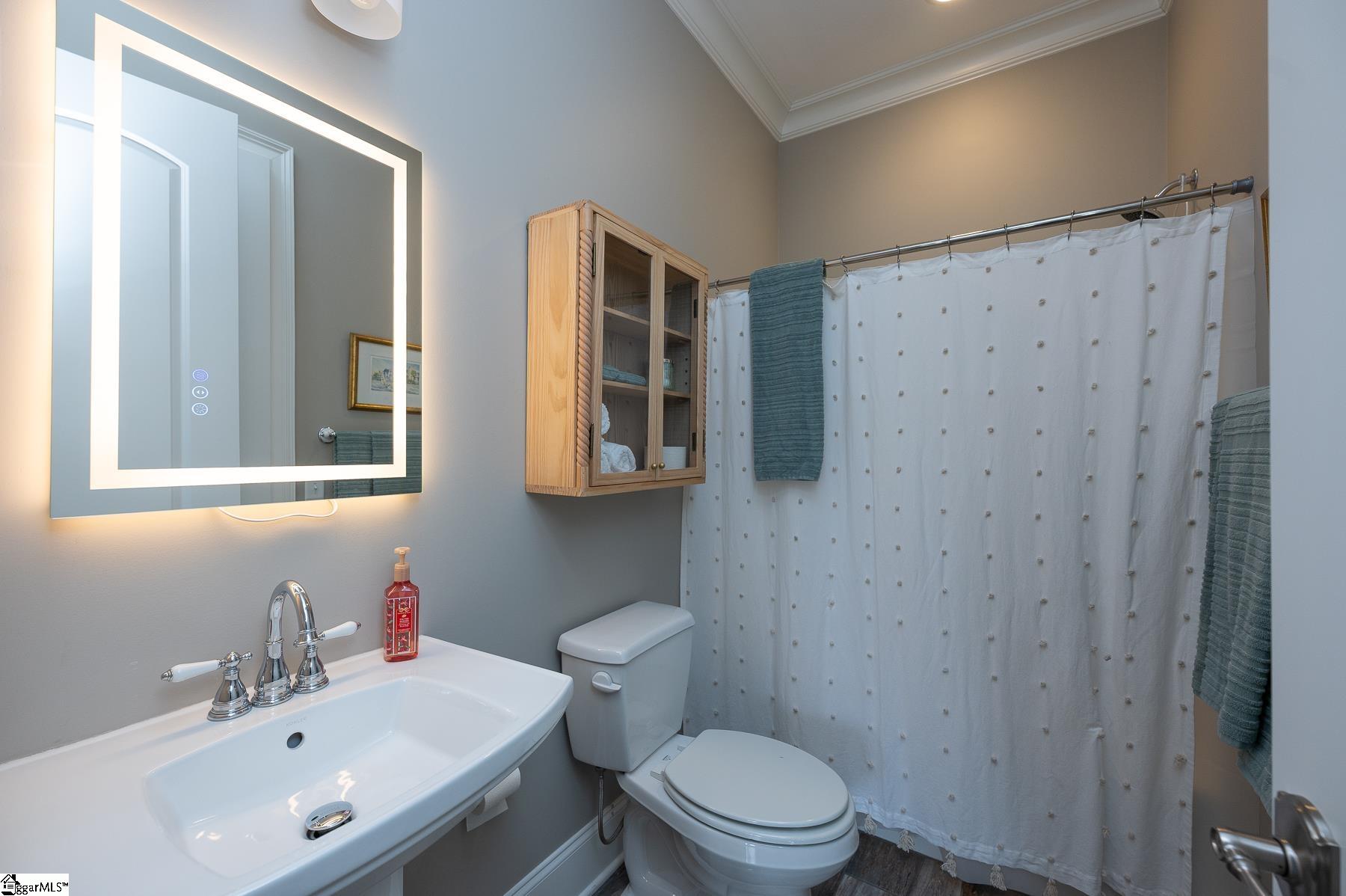 main property photo 37