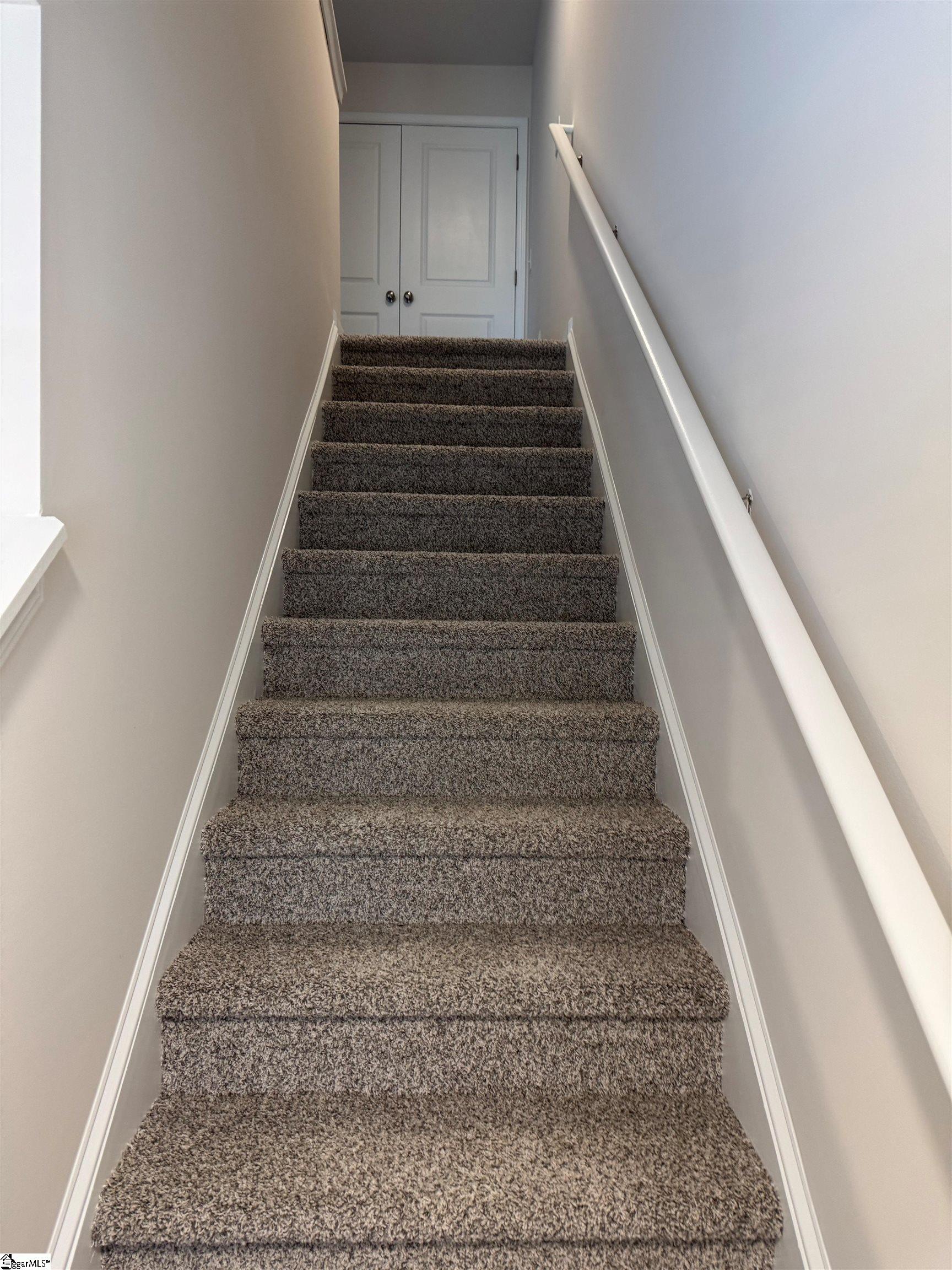 property viewer photo 13