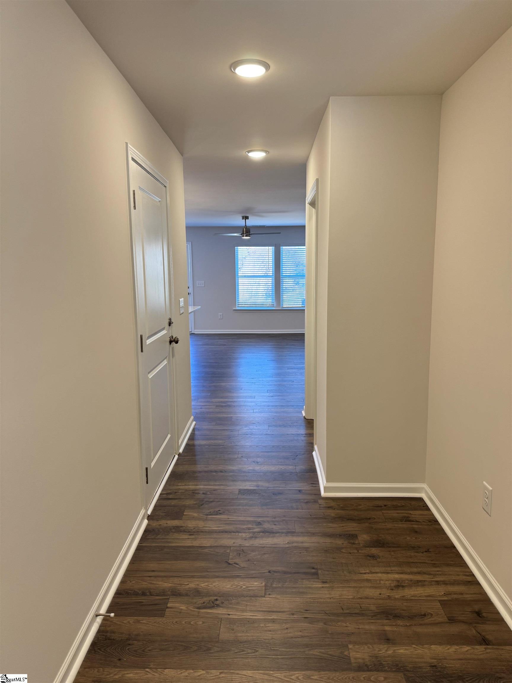 property viewer photo 2