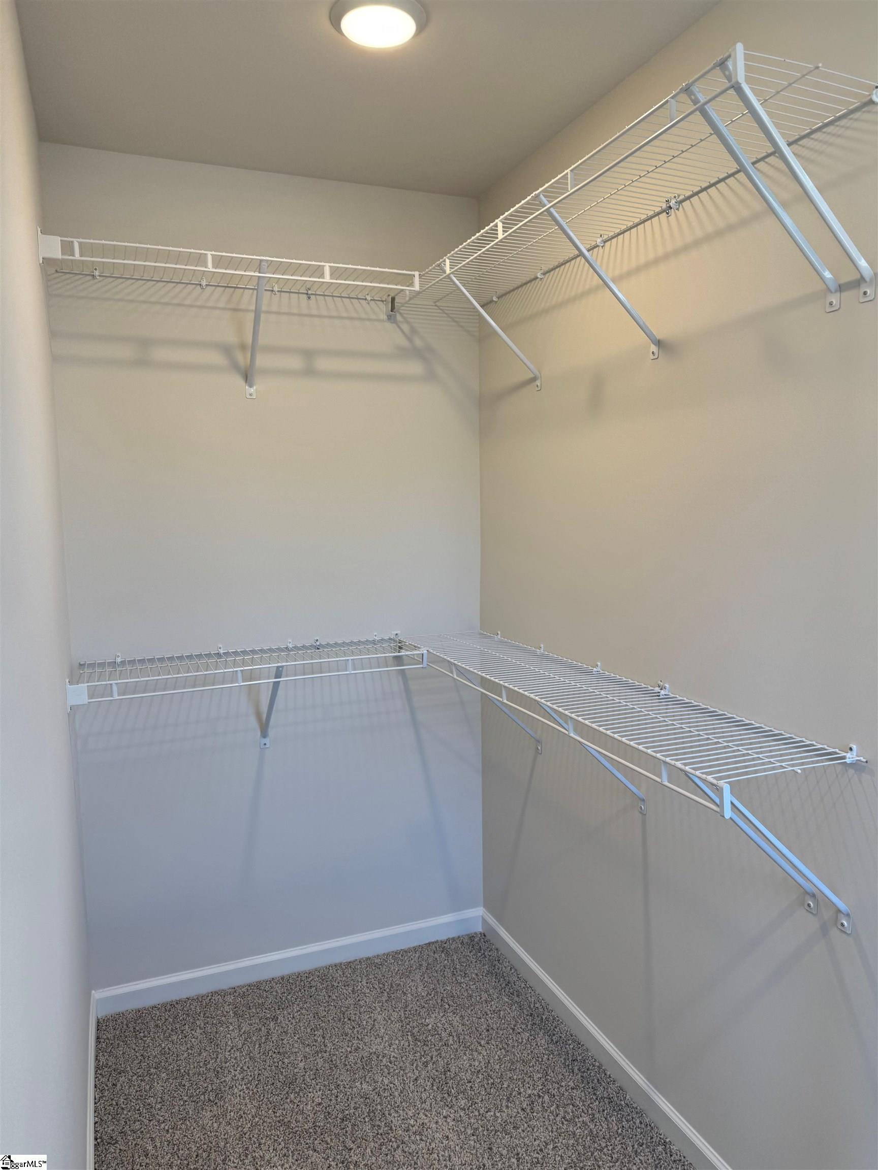 property viewer photo 20