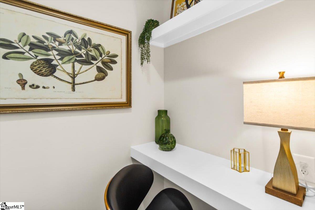 property viewer photo 34