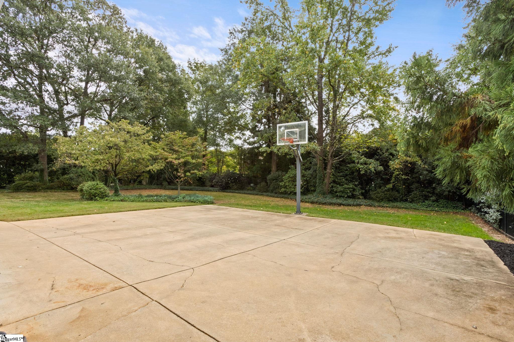main property photo 47