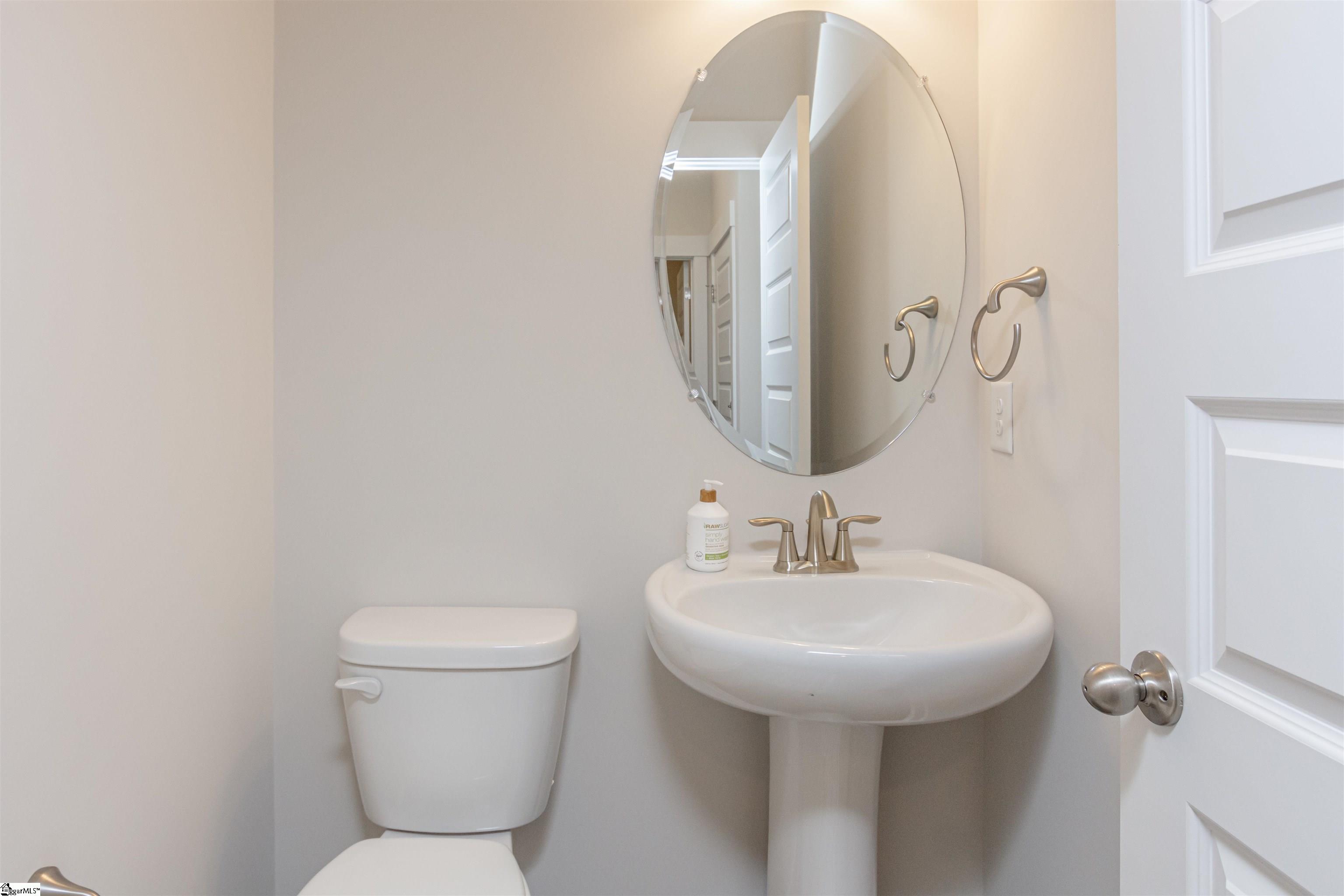 main property photo 9