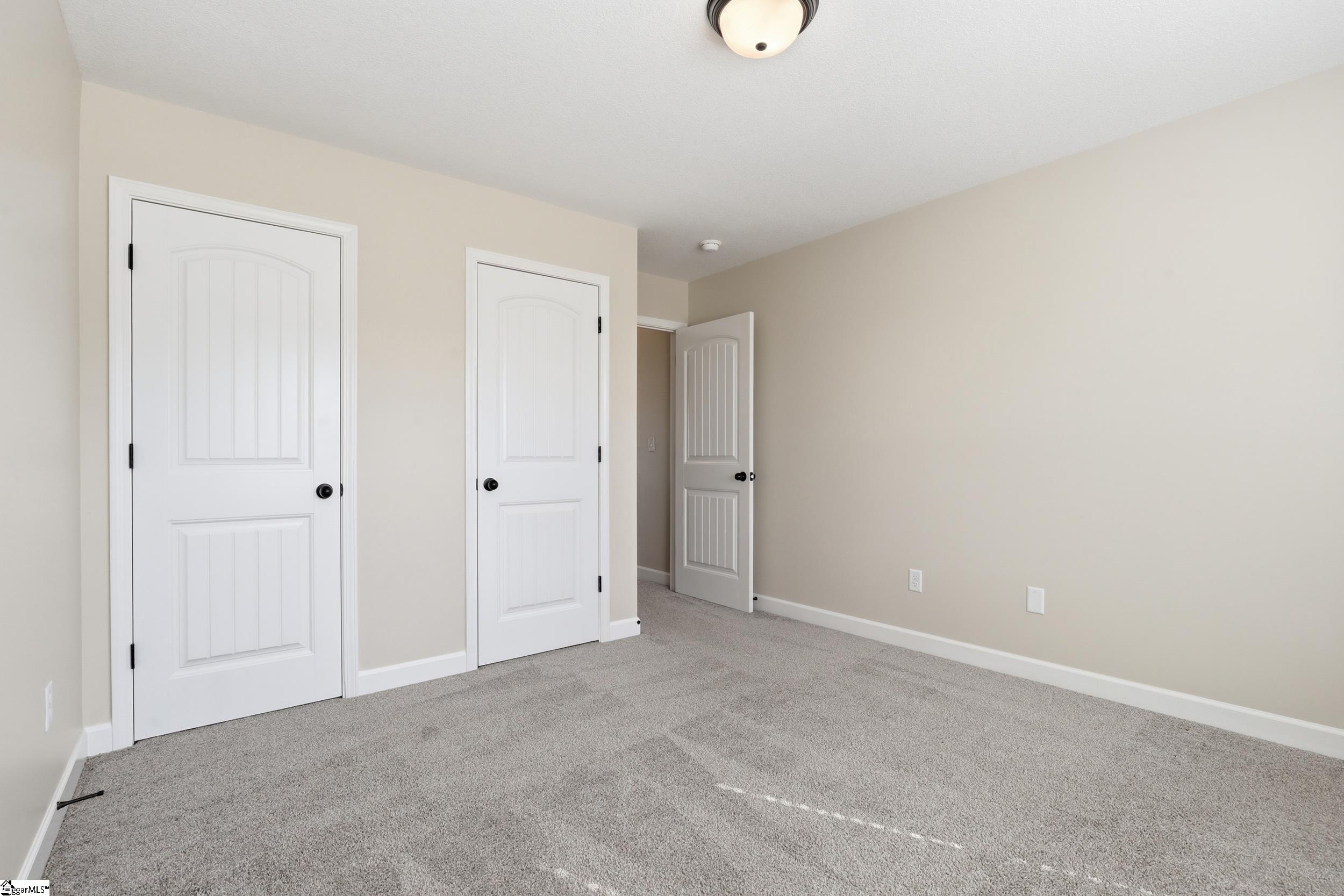 property viewer photo 18