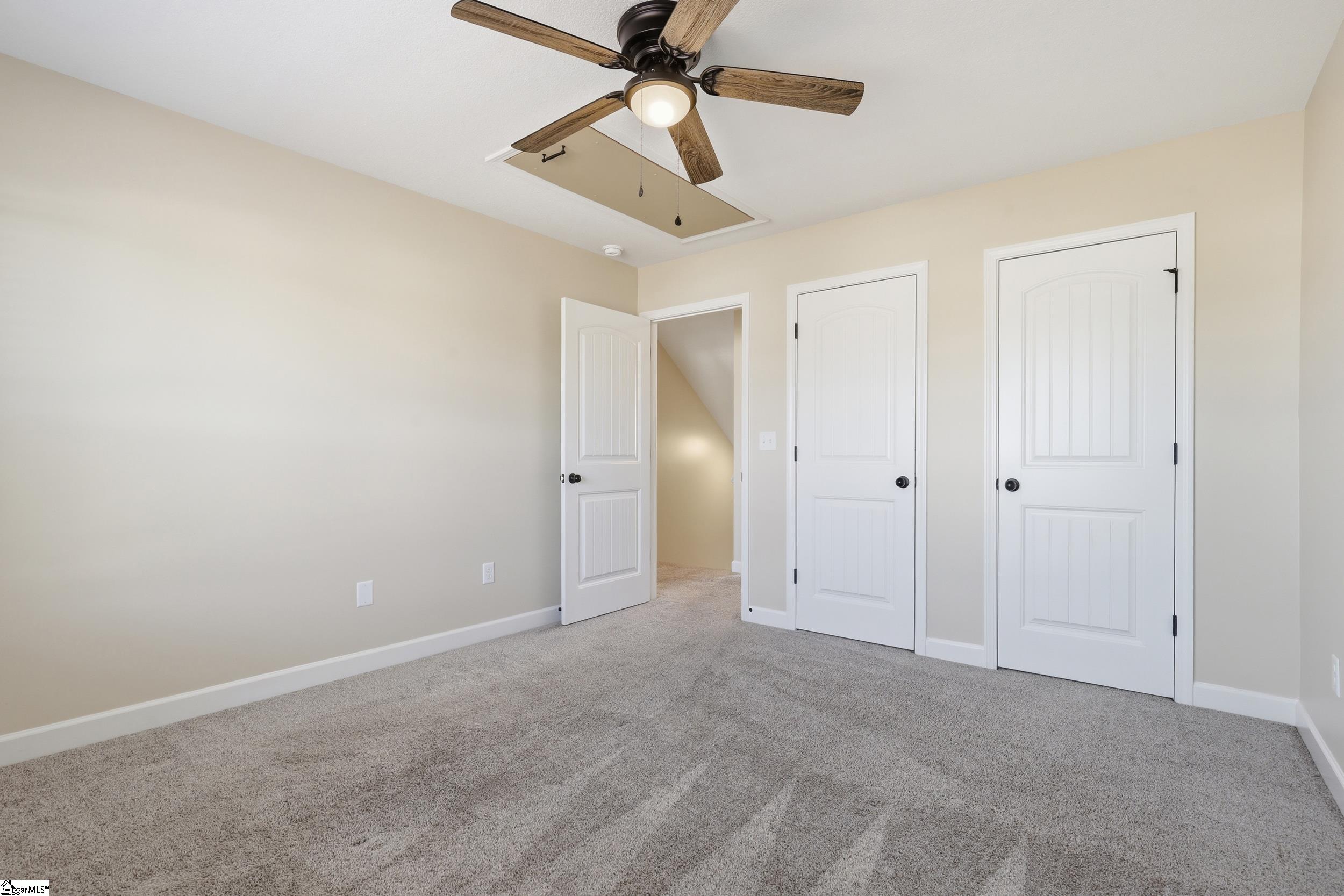 property viewer photo 23