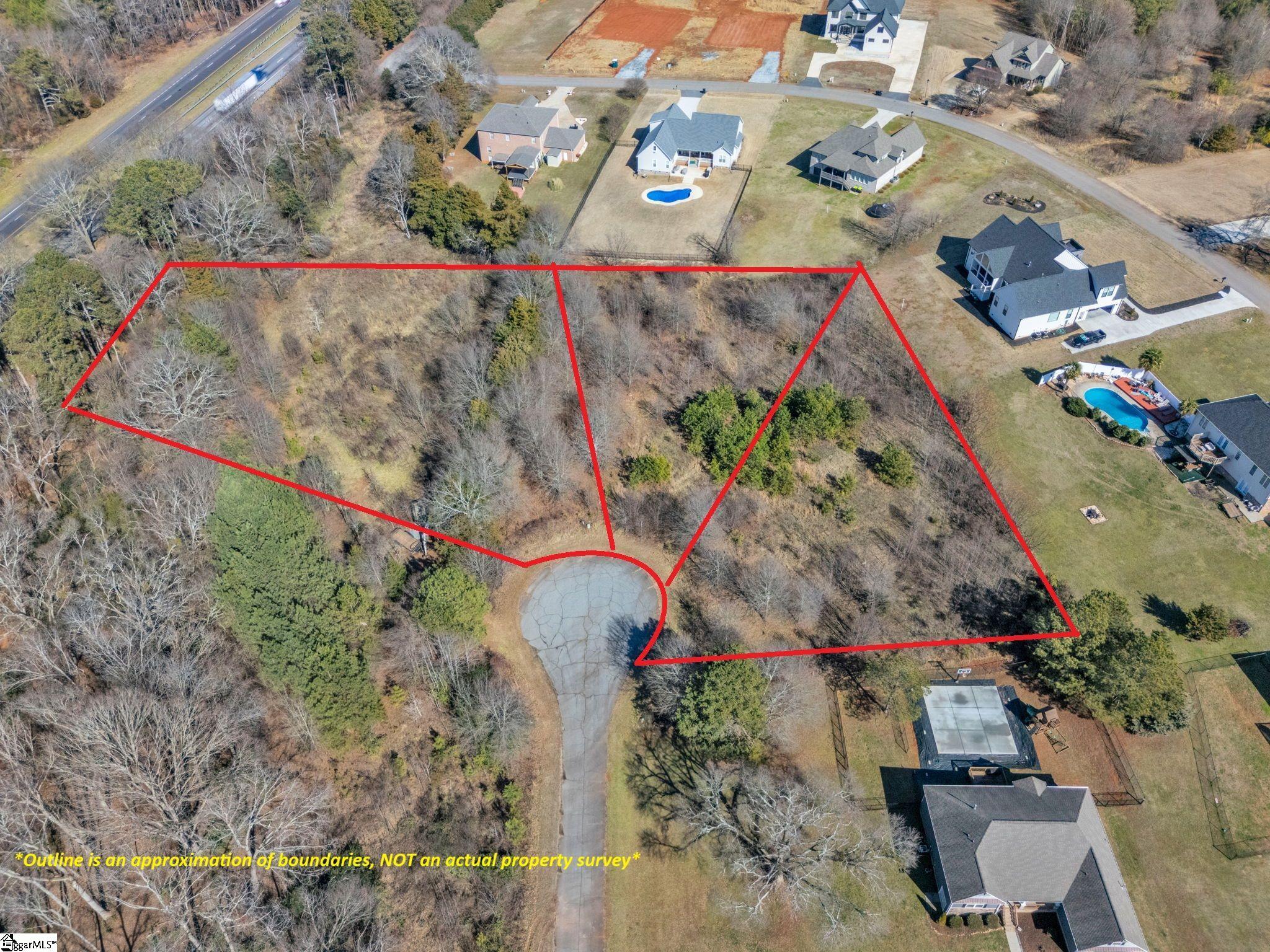 main property photo 4
