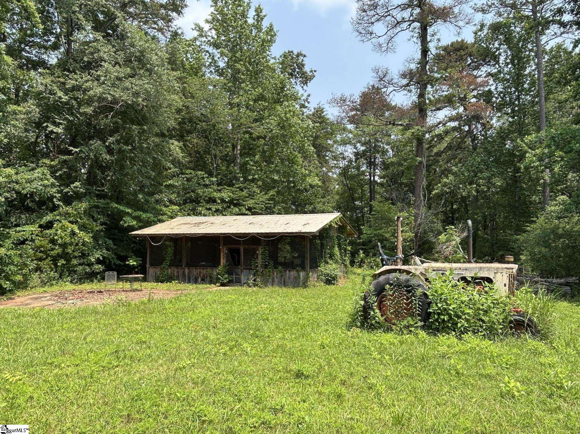 main property photo 8
