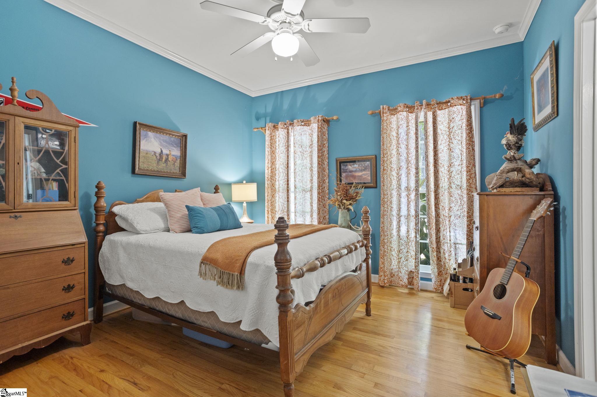 main property photo 25