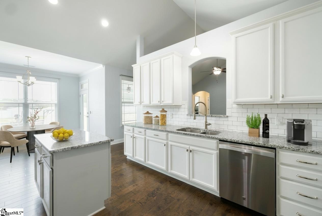 property viewer photo 14