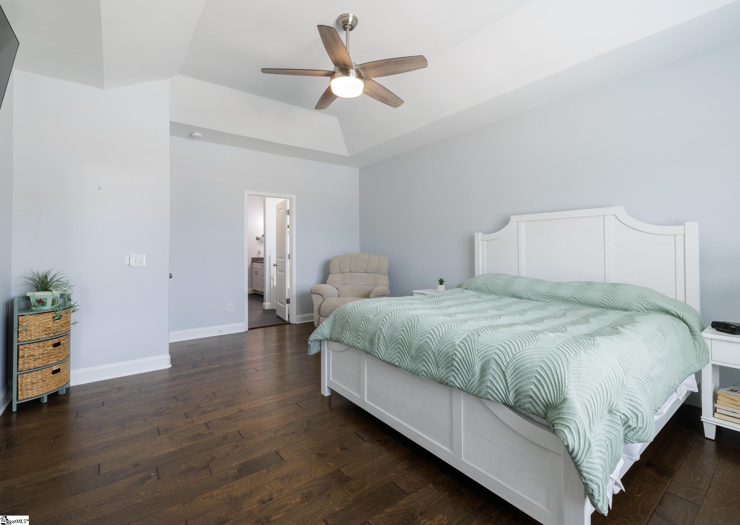 property viewer photo 20