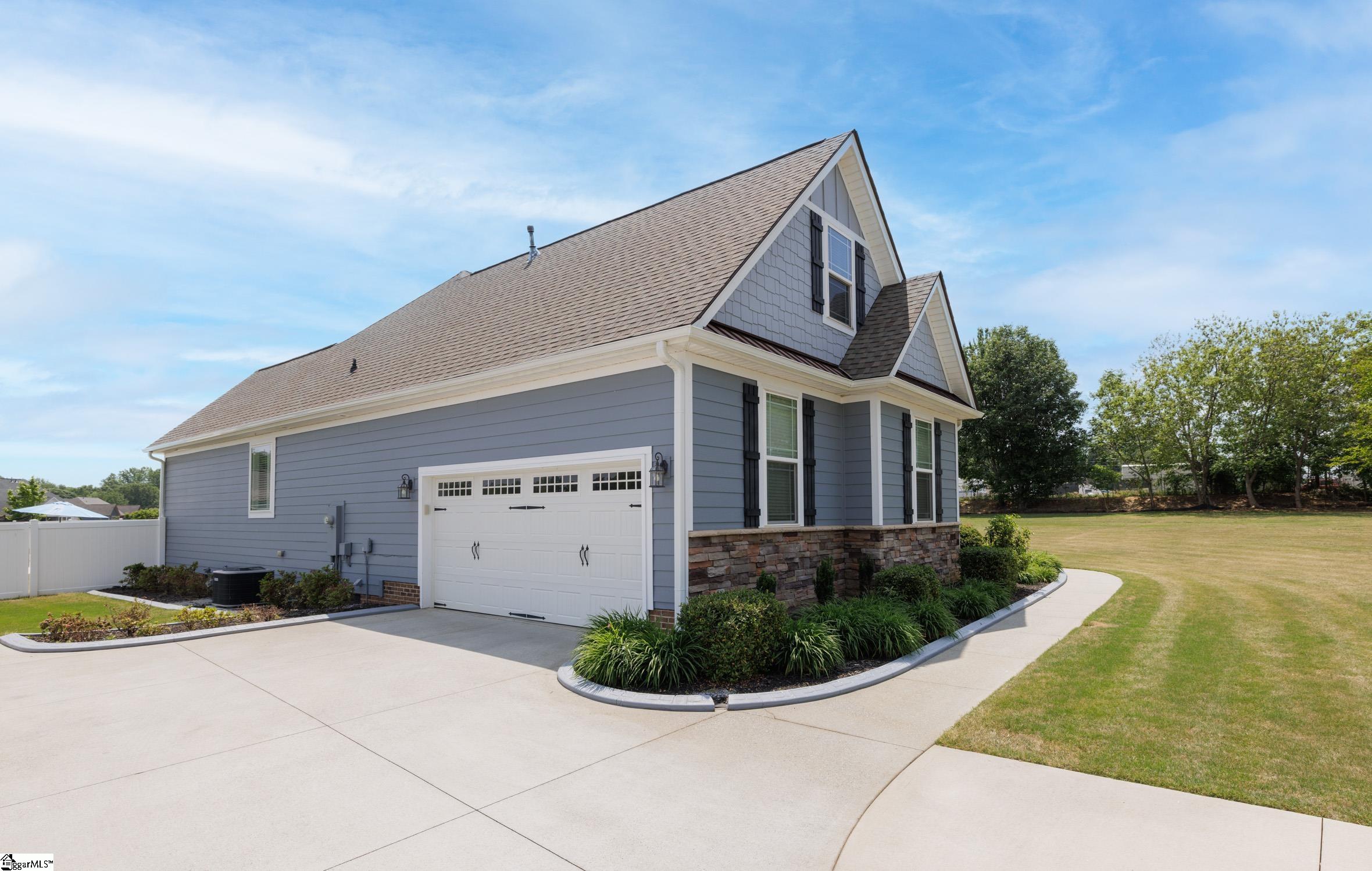 property viewer photo 38