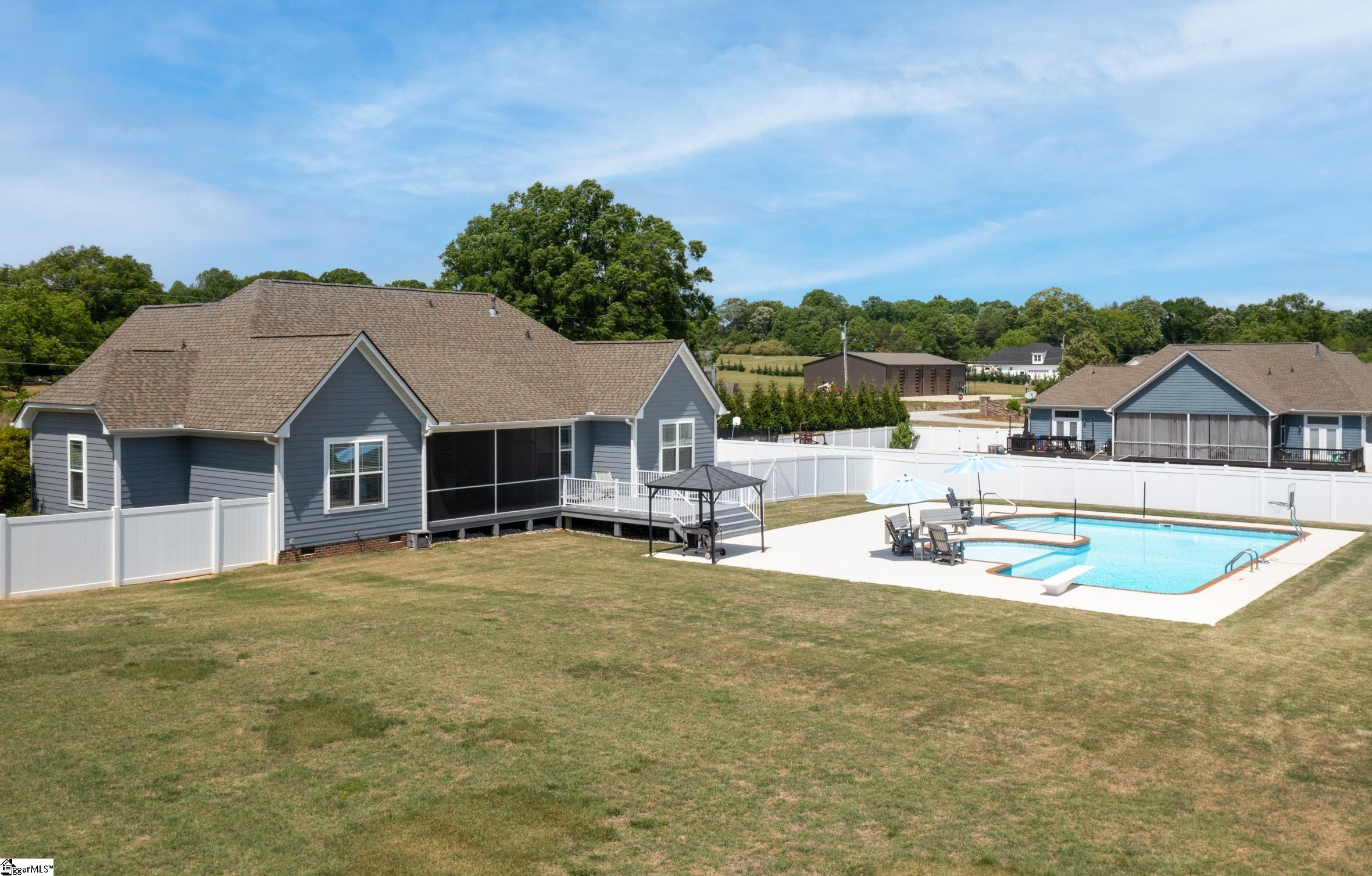 property viewer photo 4