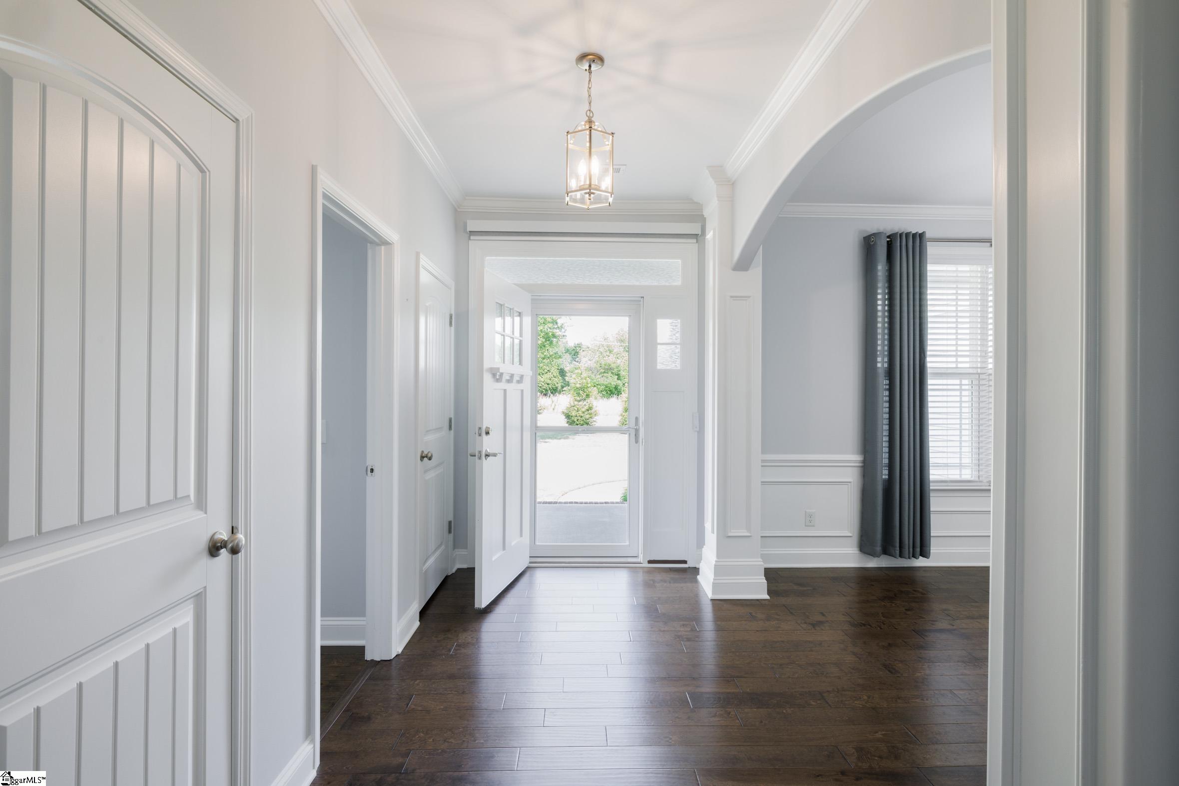 property viewer photo 7