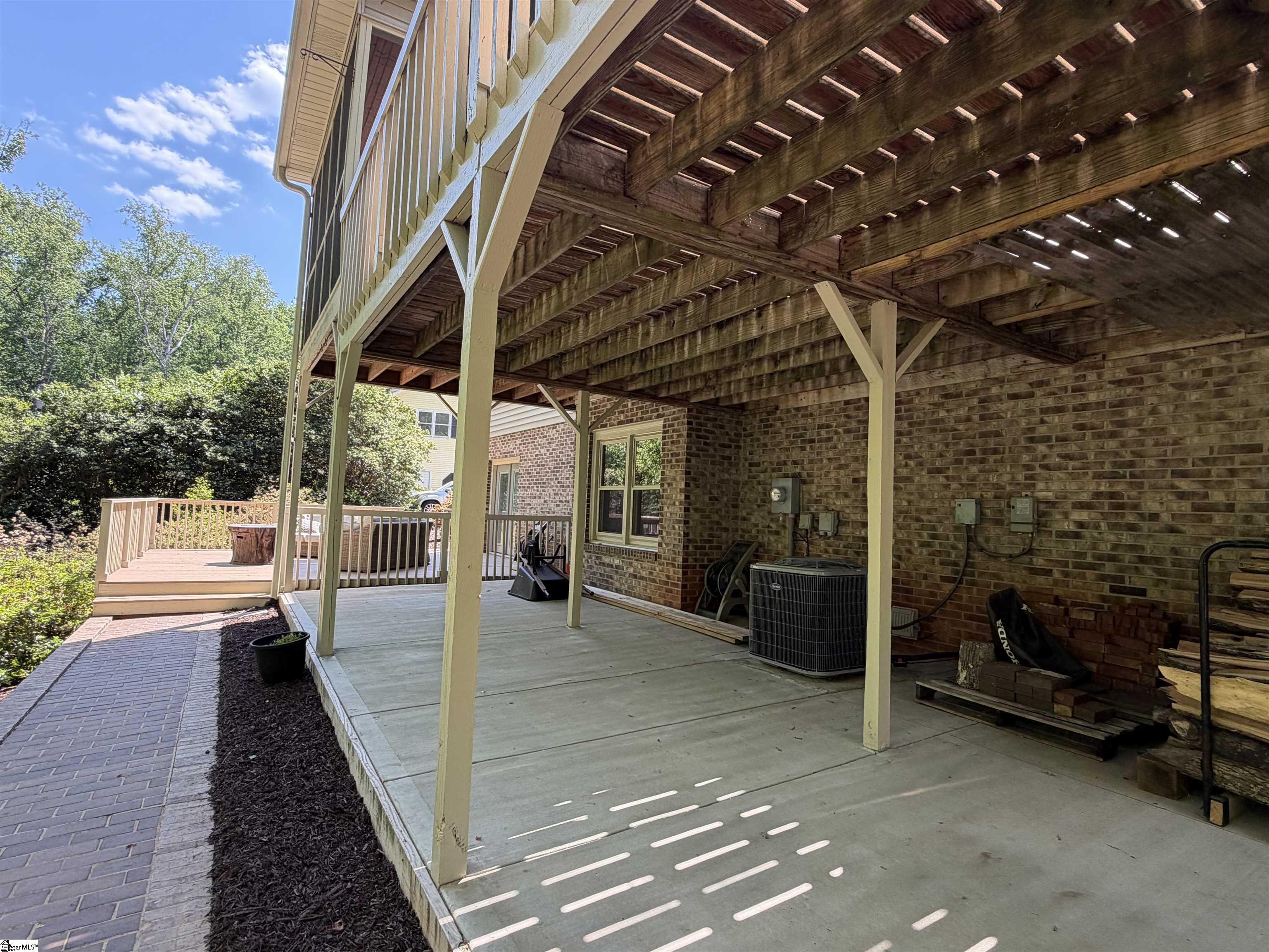 main property photo 42