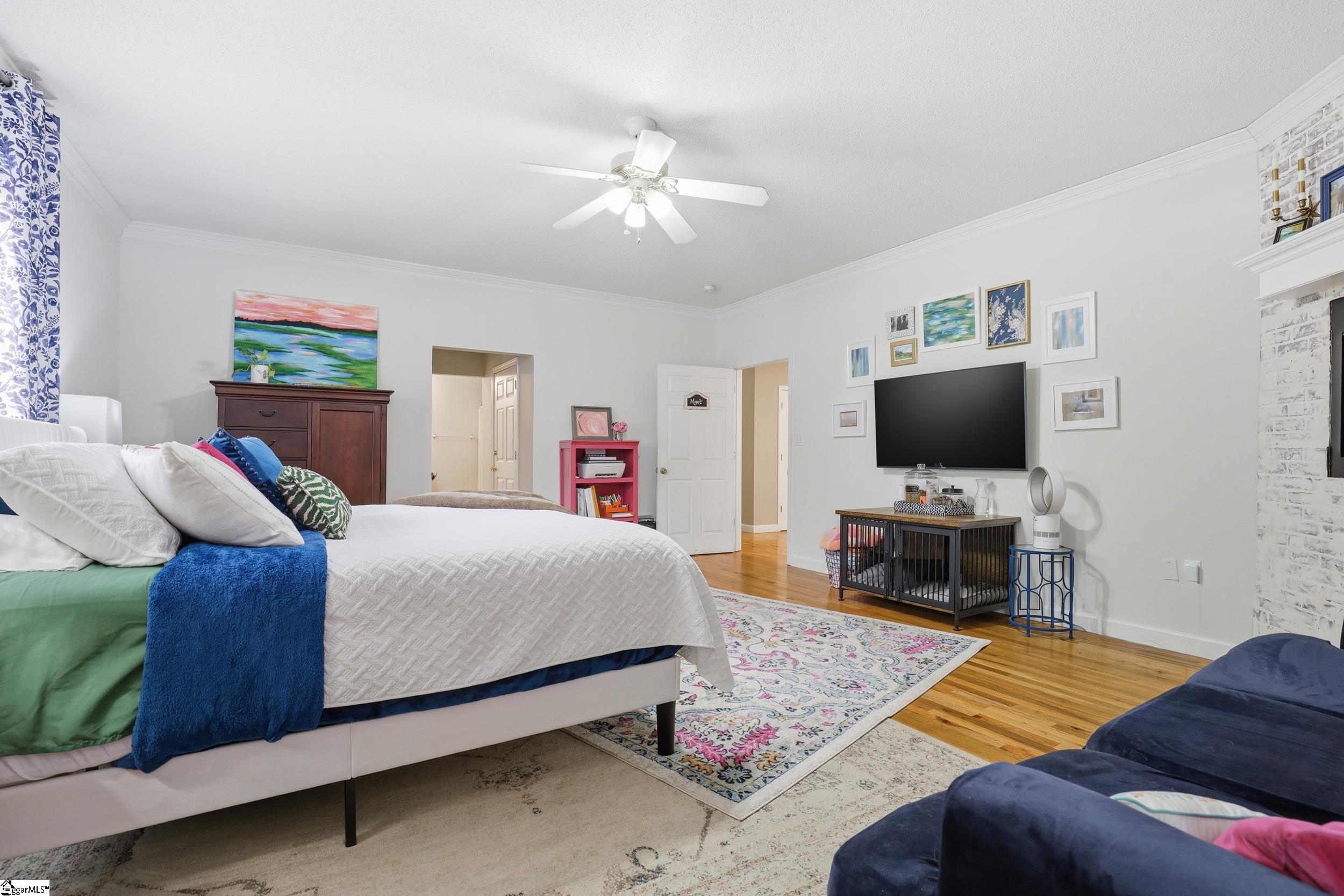 main property photo 17