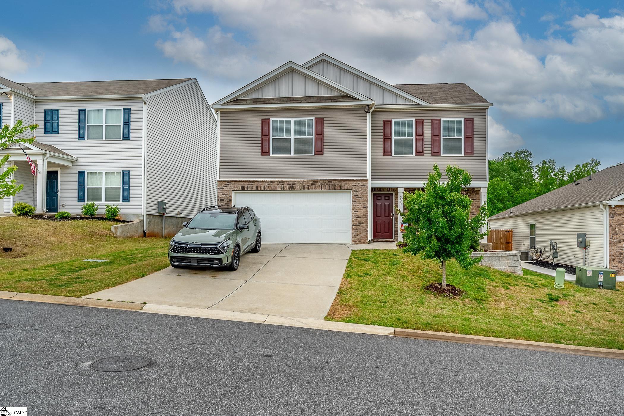 main property photo 41