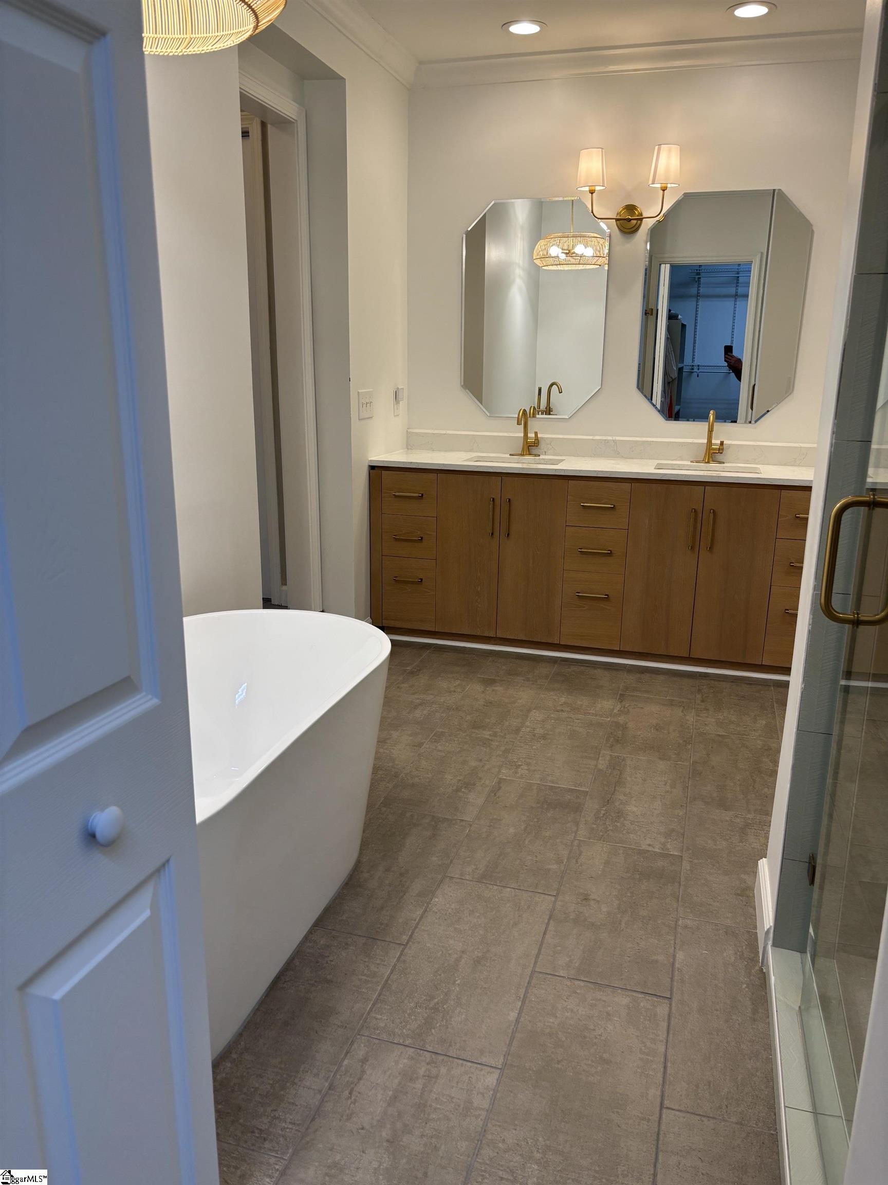 property viewer photo 17