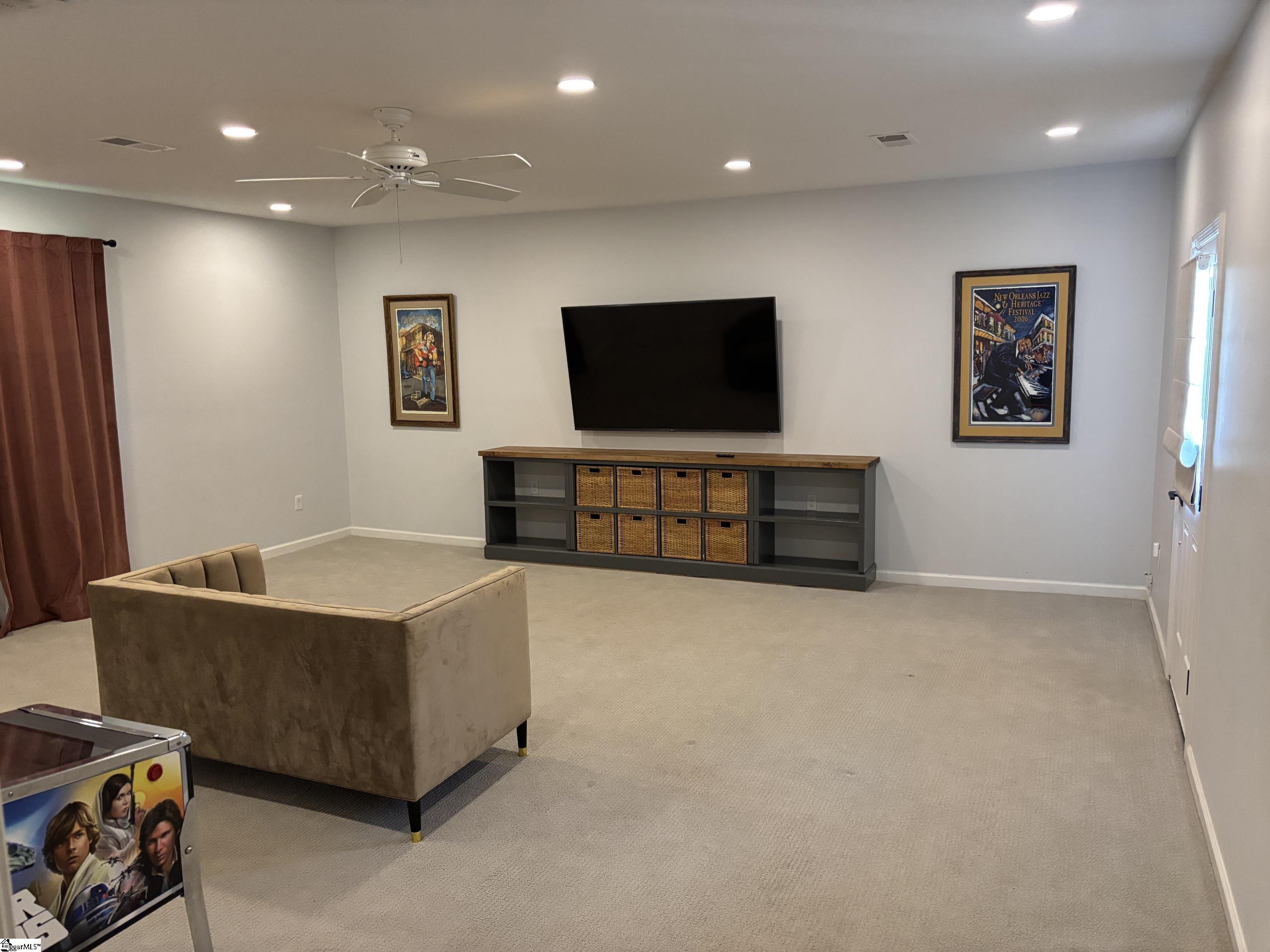 property viewer photo 22