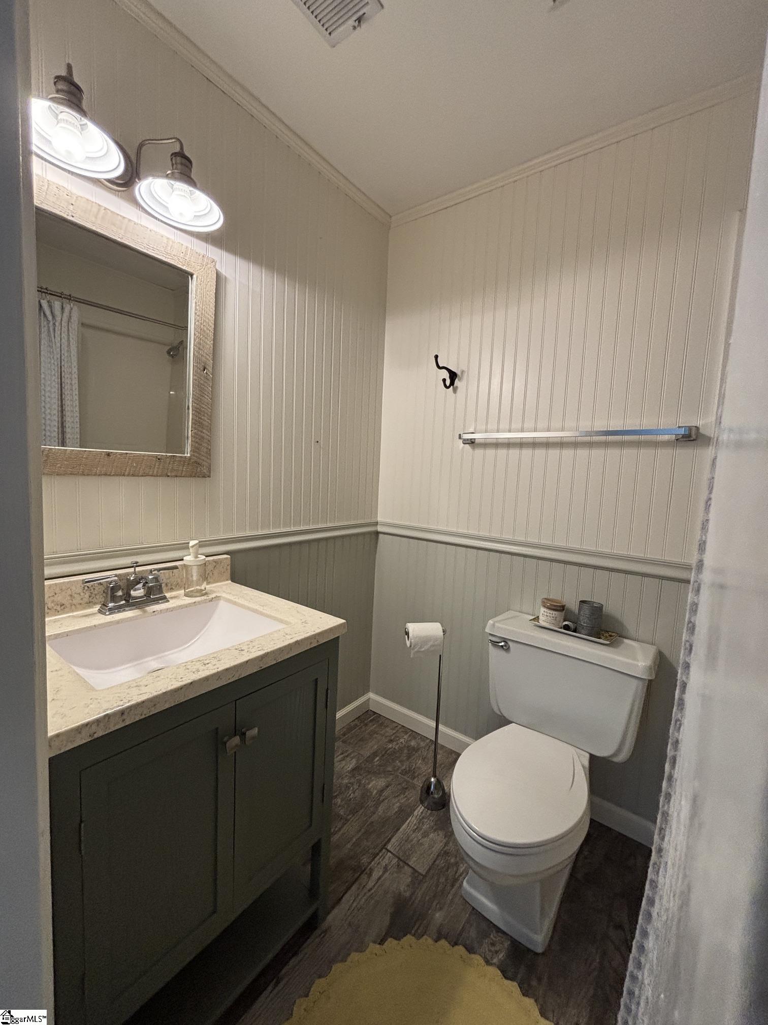 property viewer photo 25
