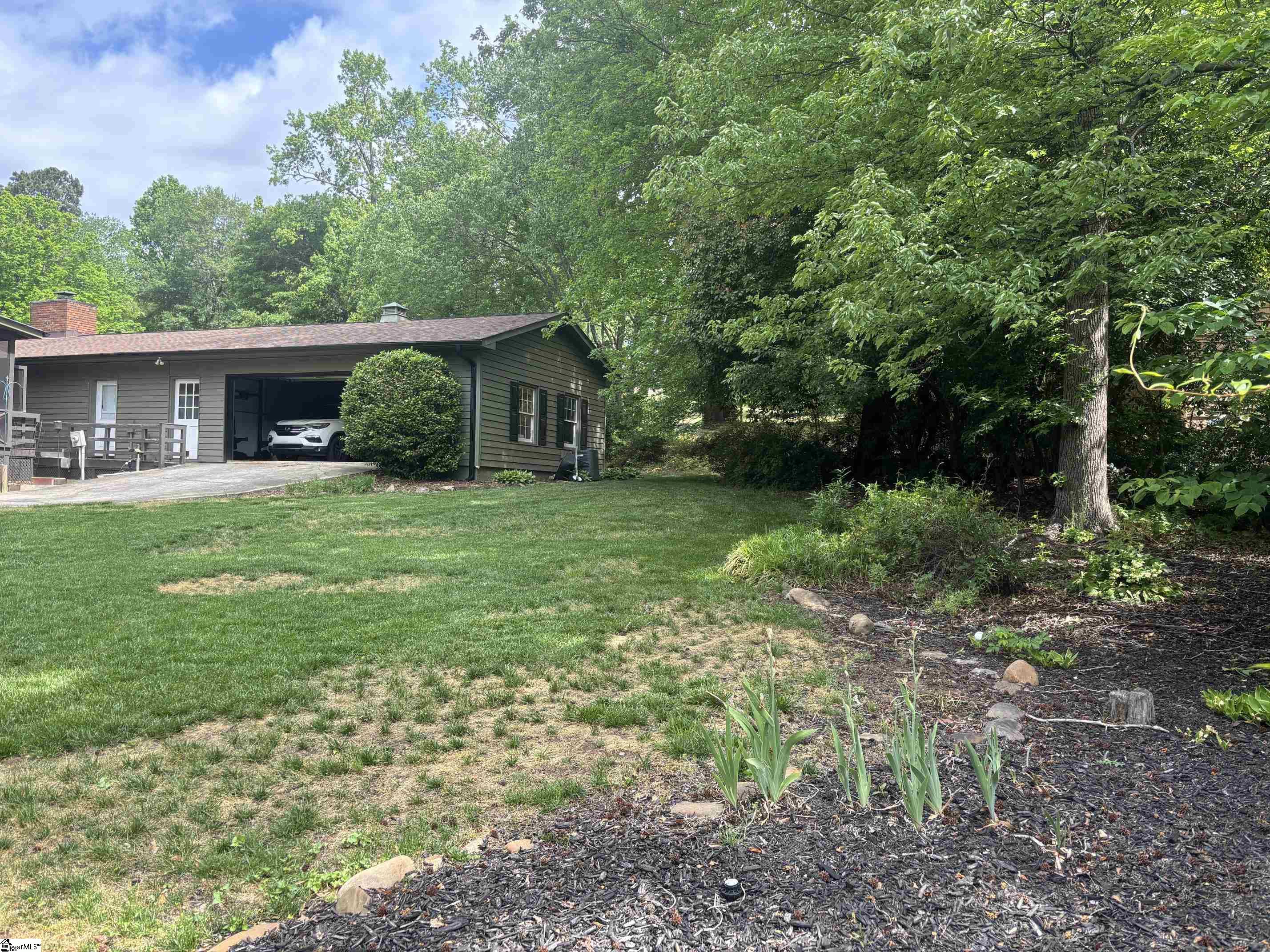property viewer photo 38