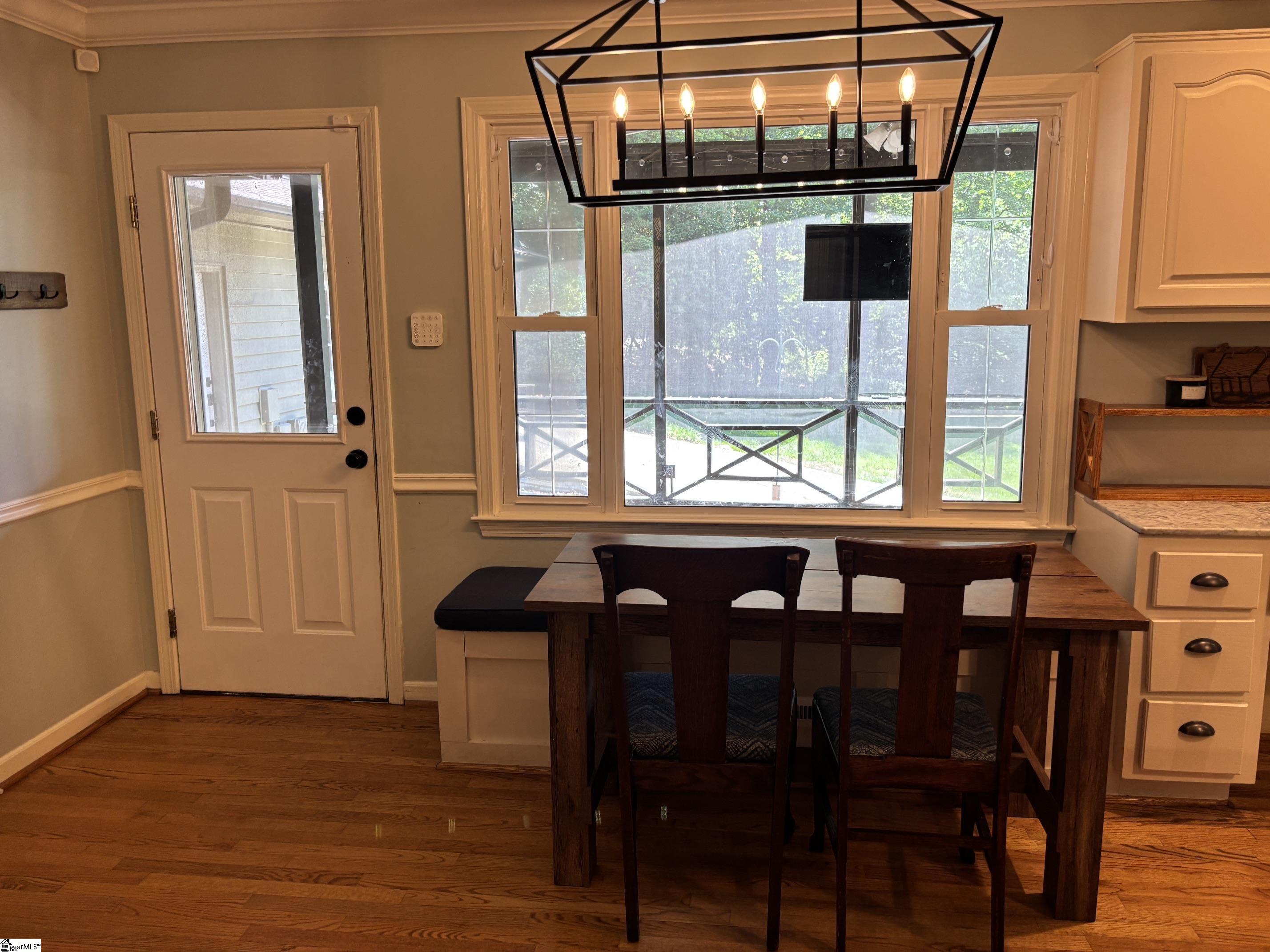 property viewer photo 9