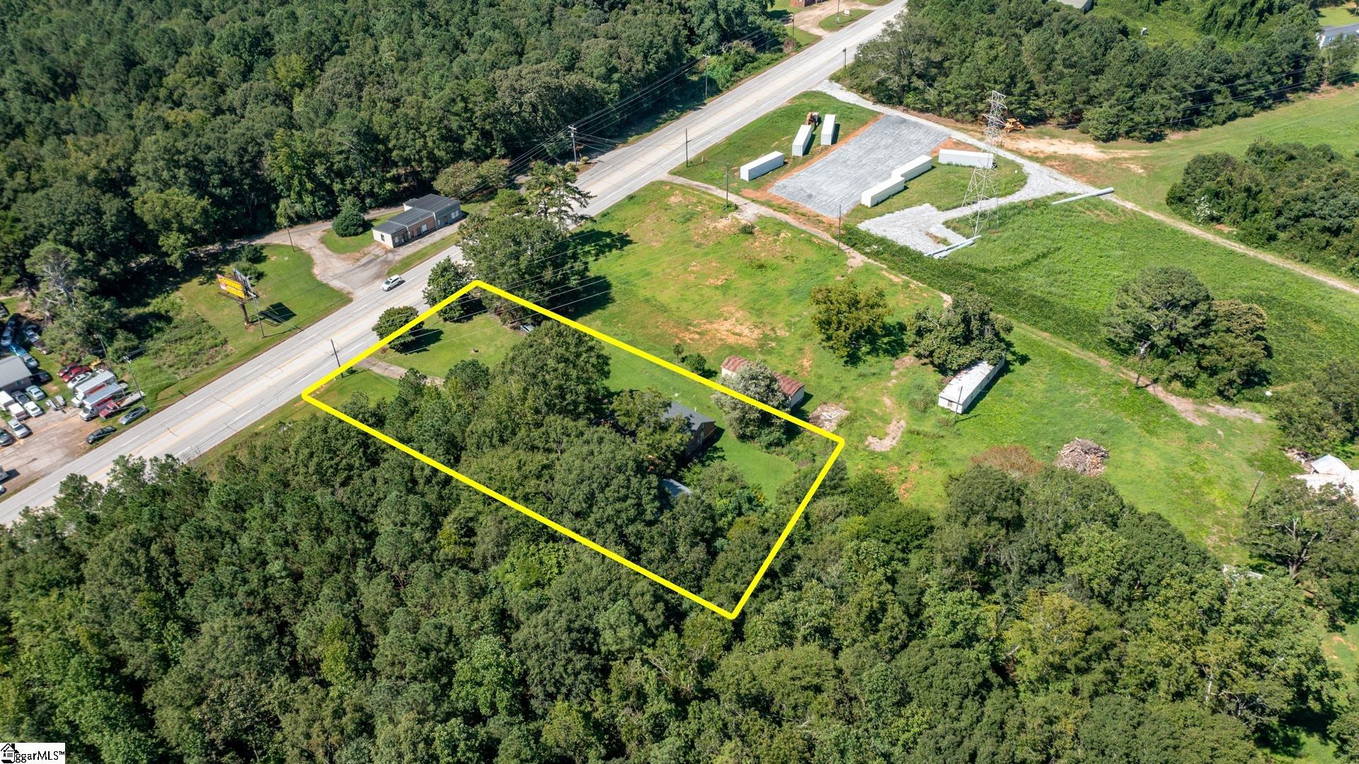 main property photo 4
