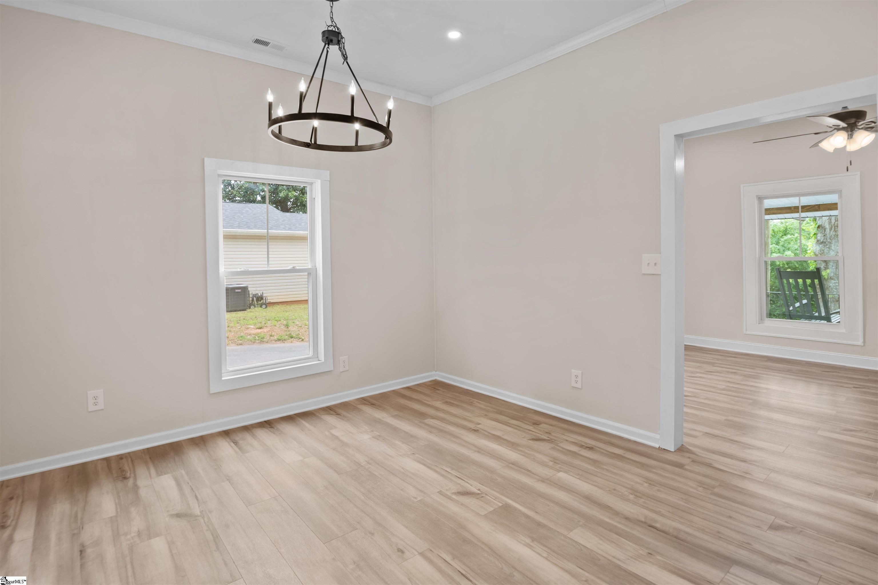 property viewer photo 16