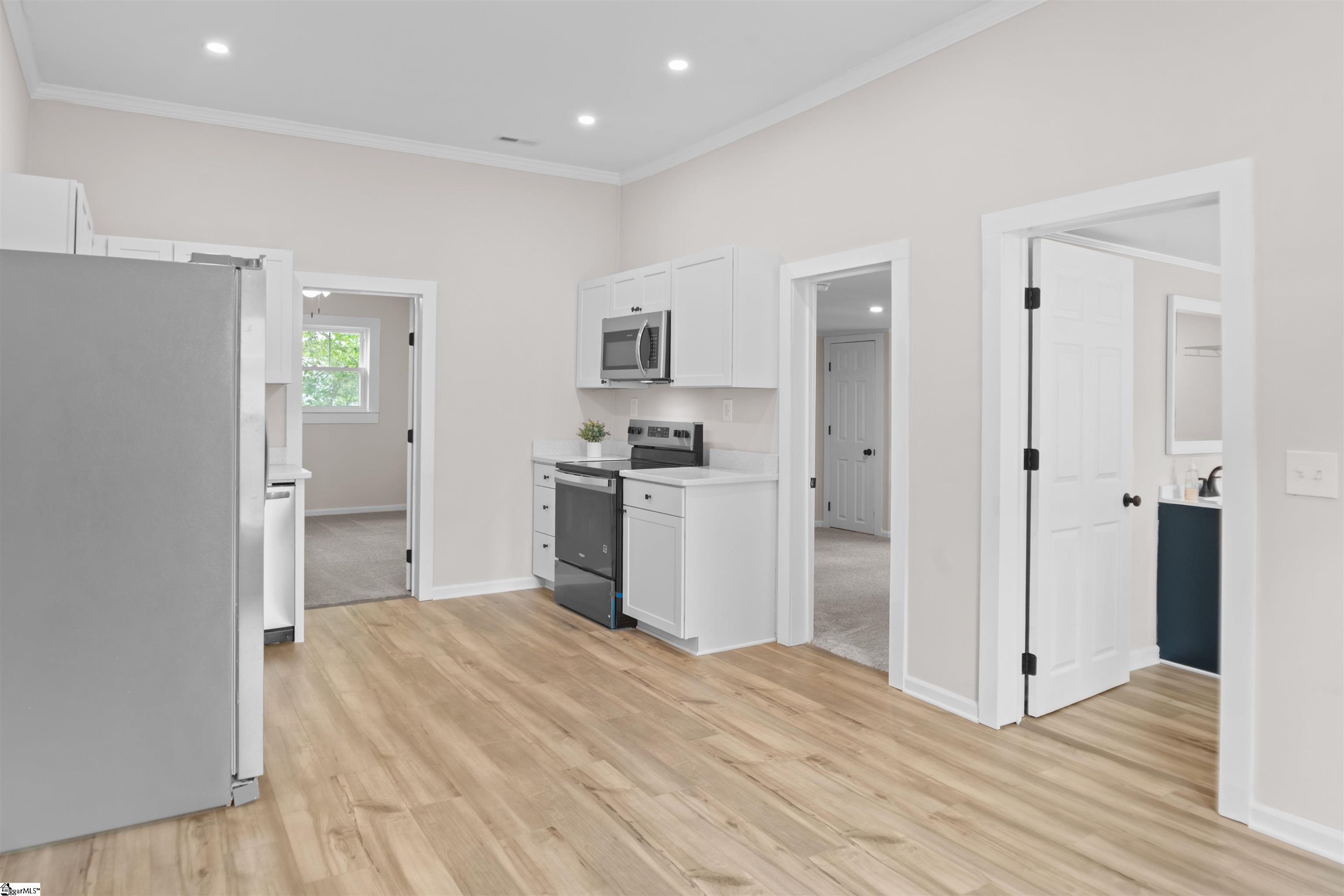 property viewer photo 17