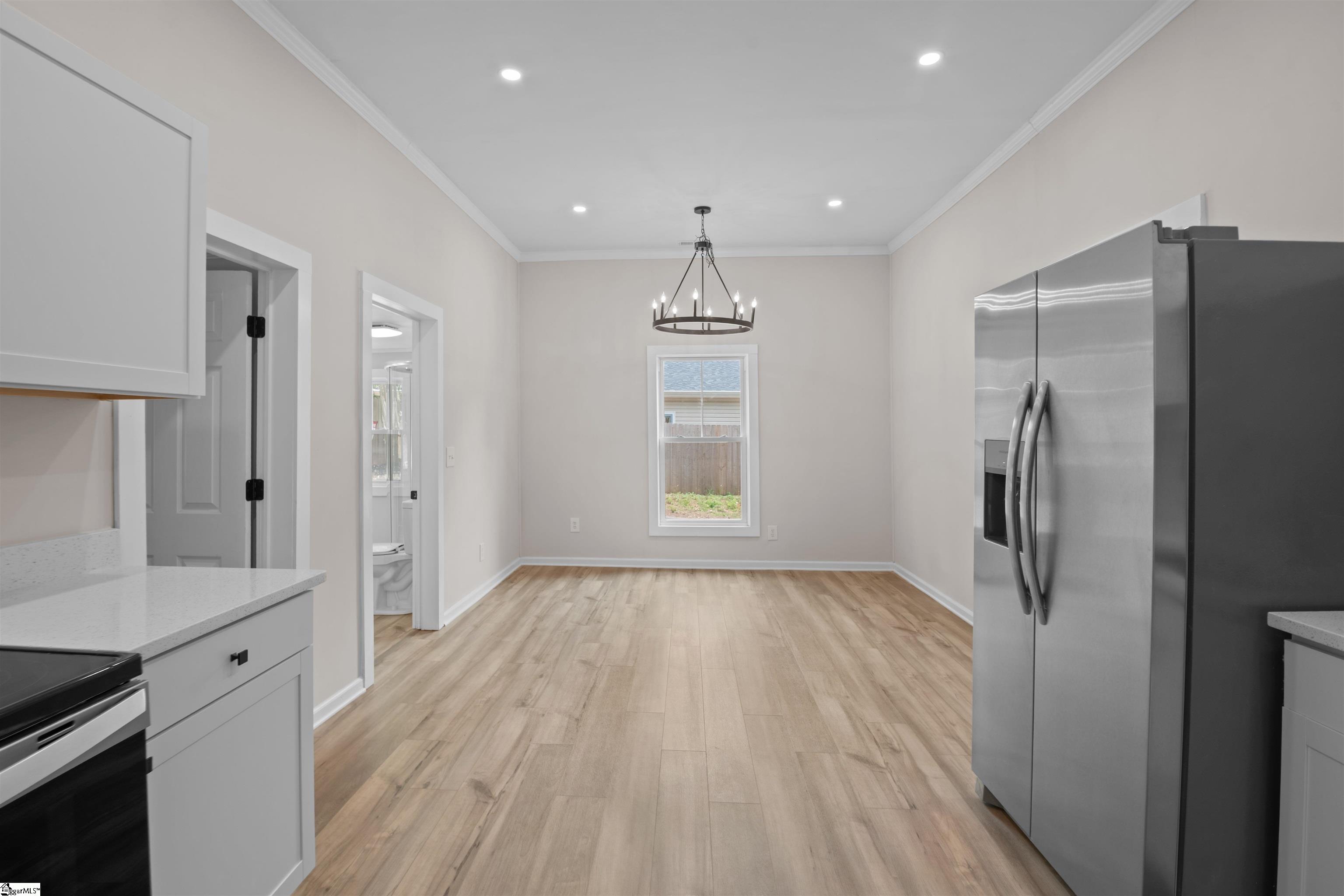 property viewer photo 22