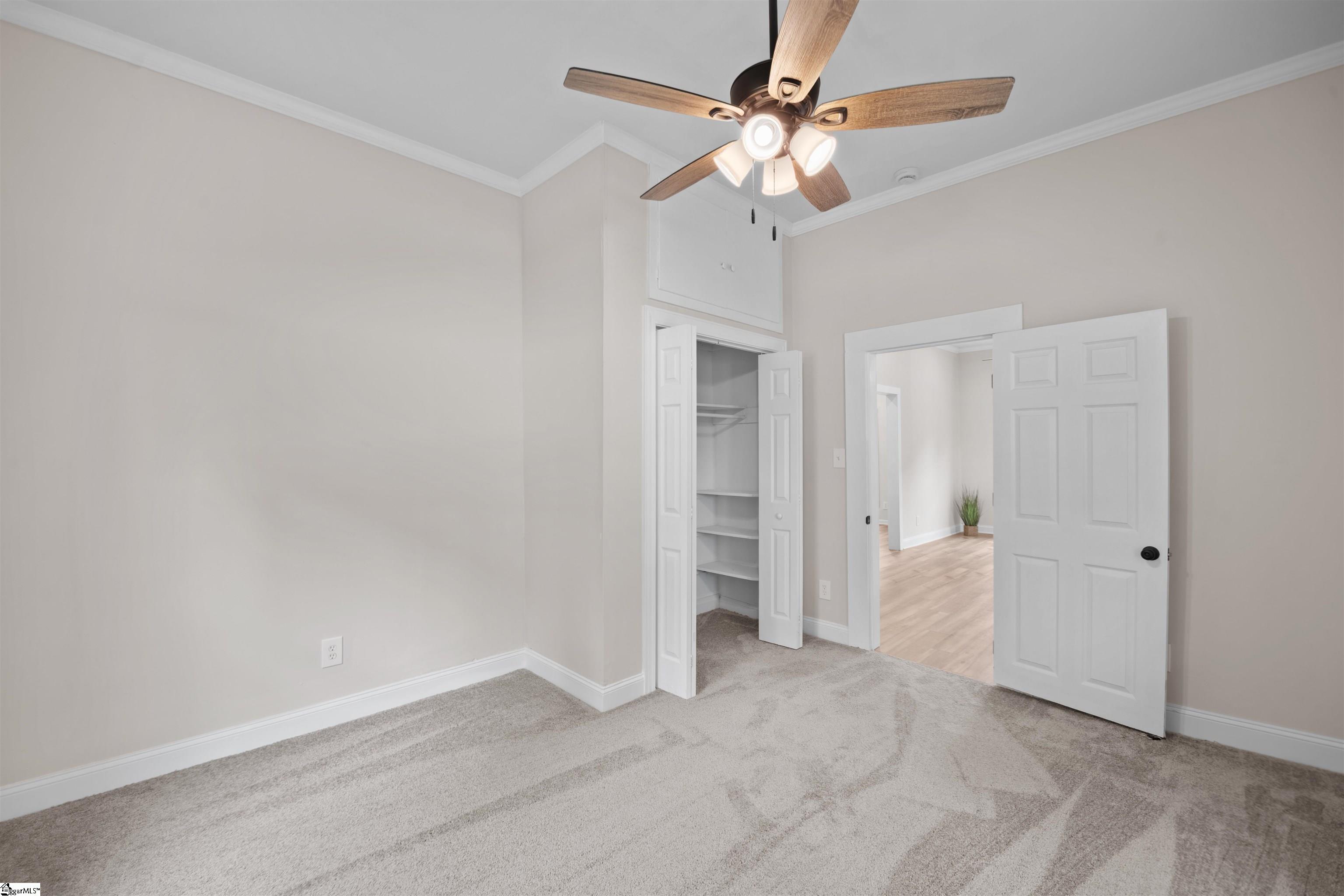 property viewer photo 32