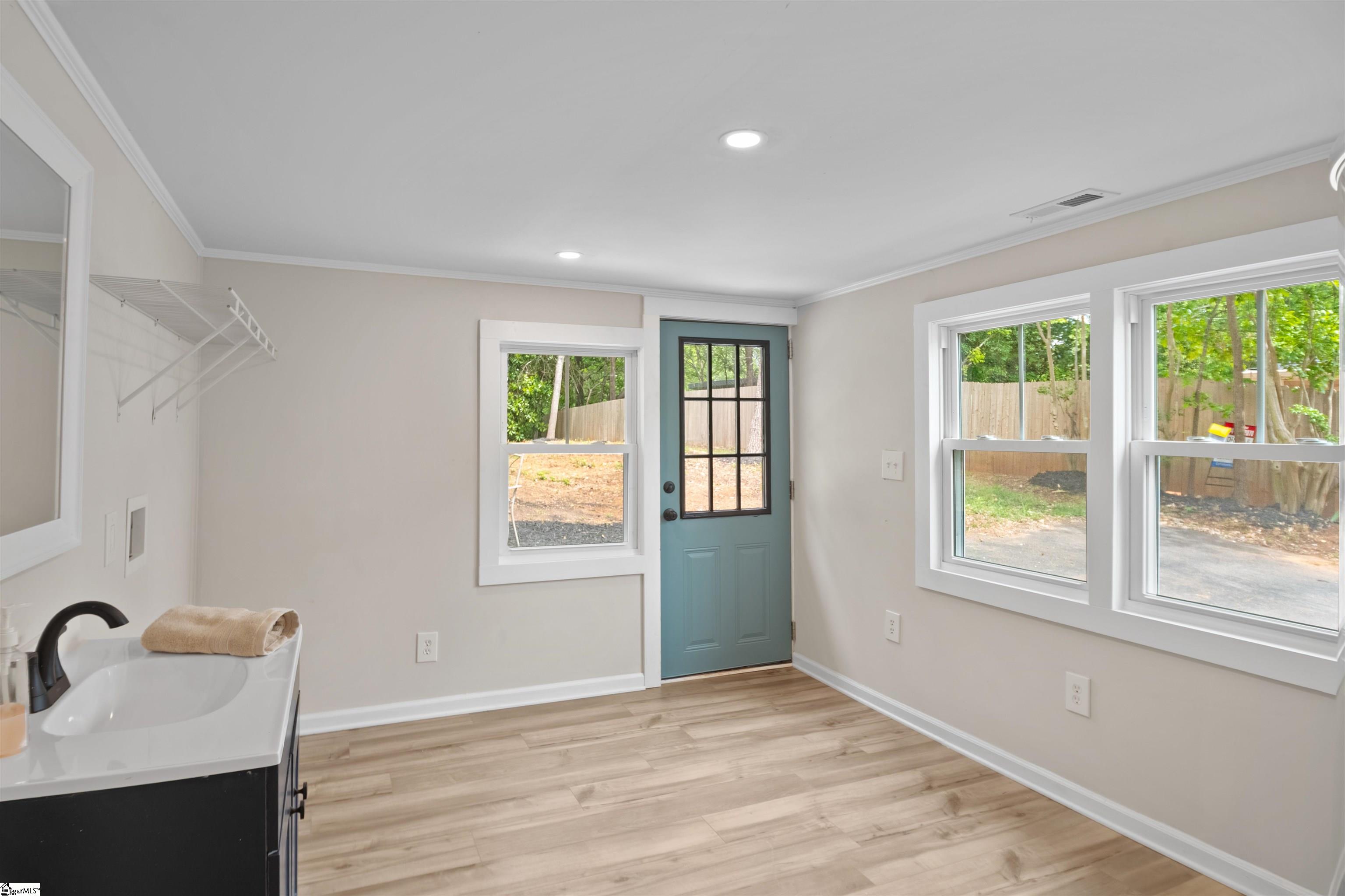 property viewer photo 39