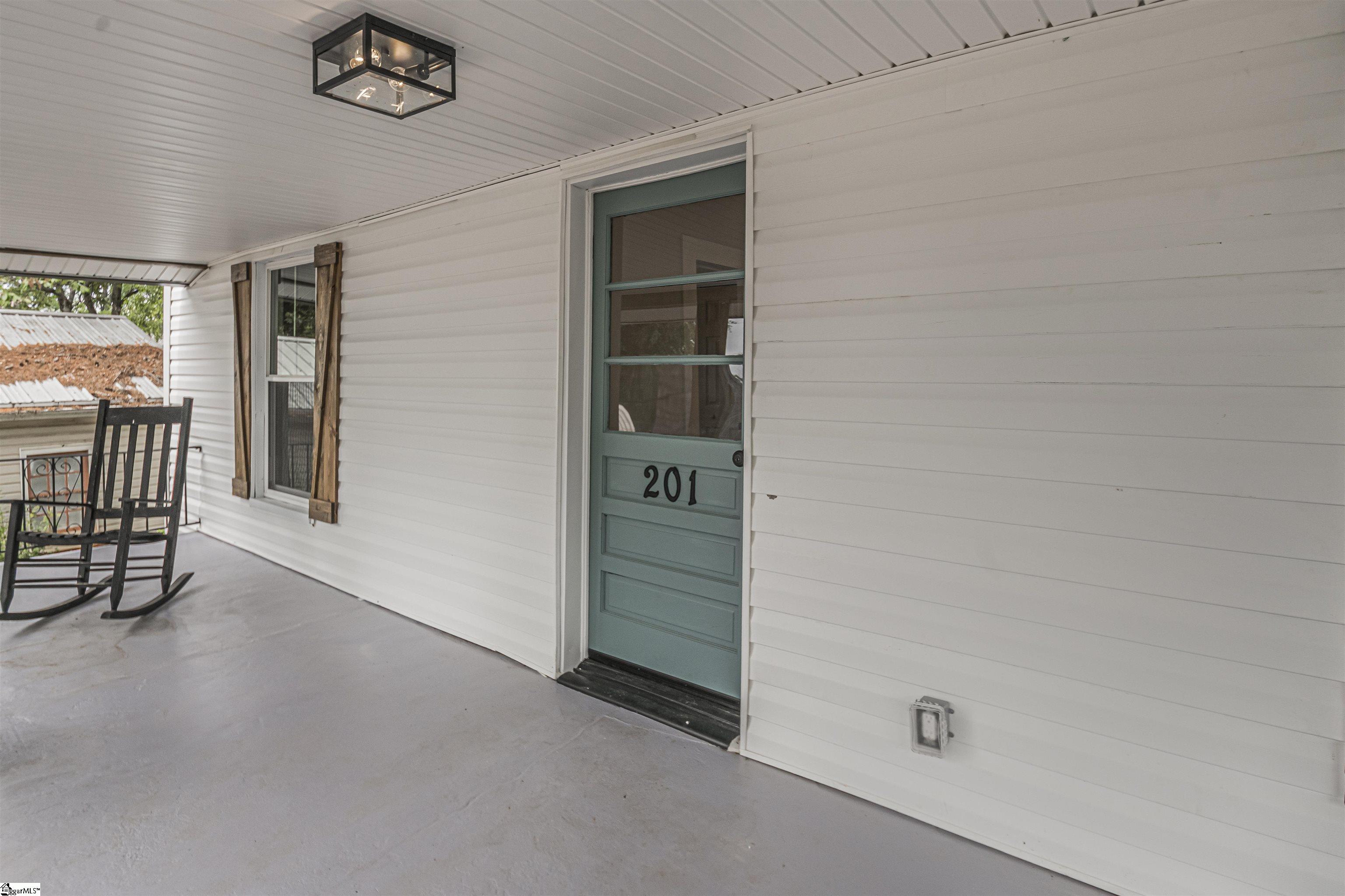 property viewer photo 7