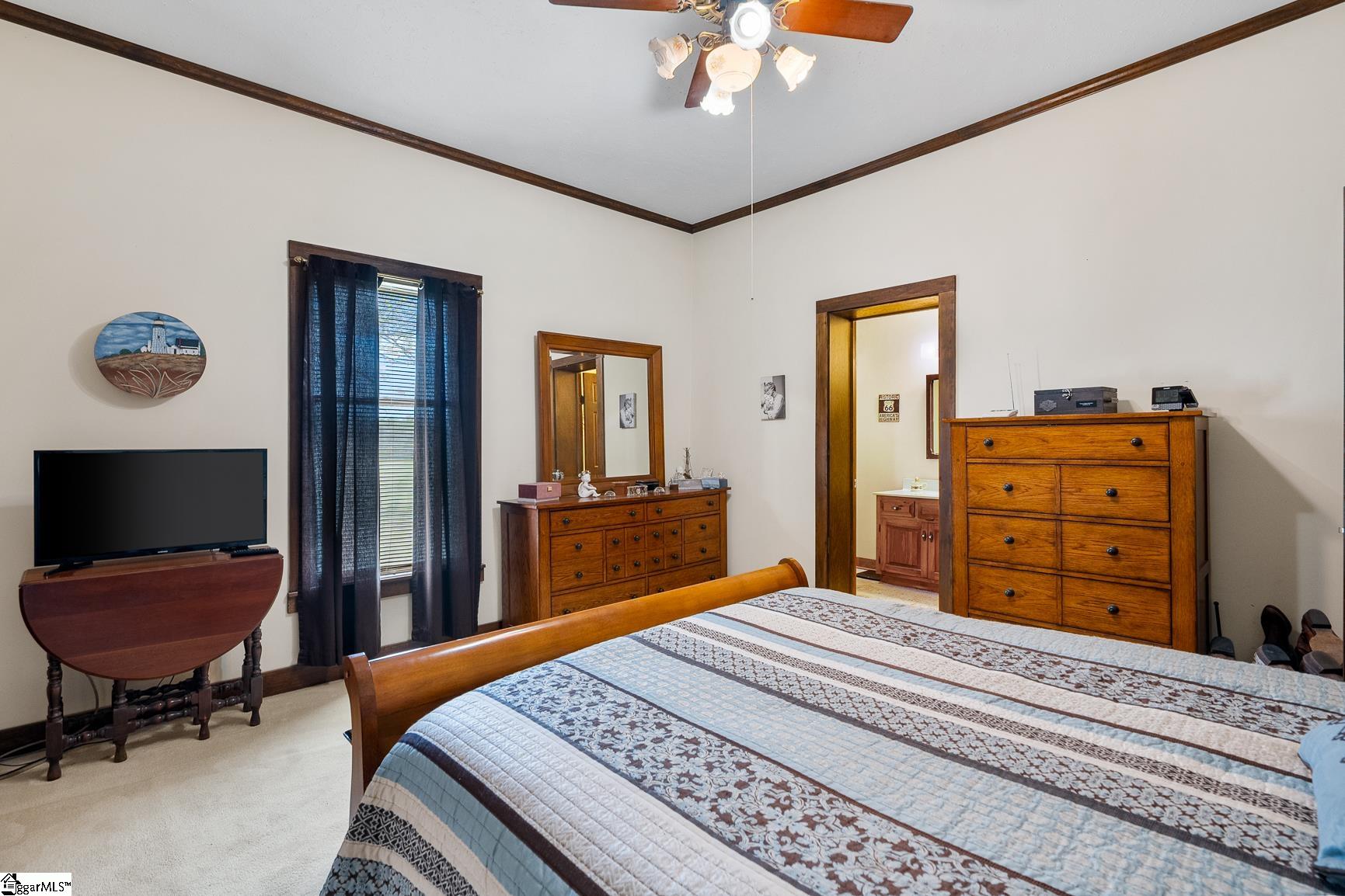 property viewer photo 13