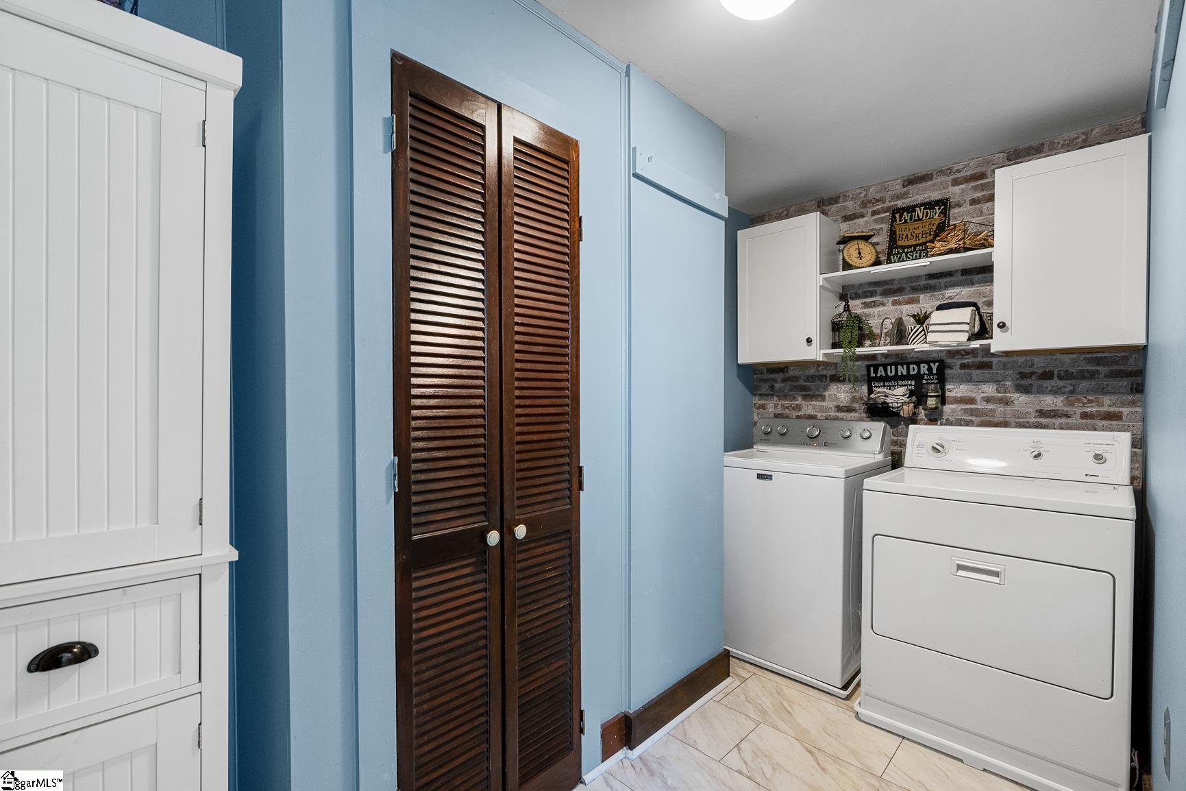 property viewer photo 18