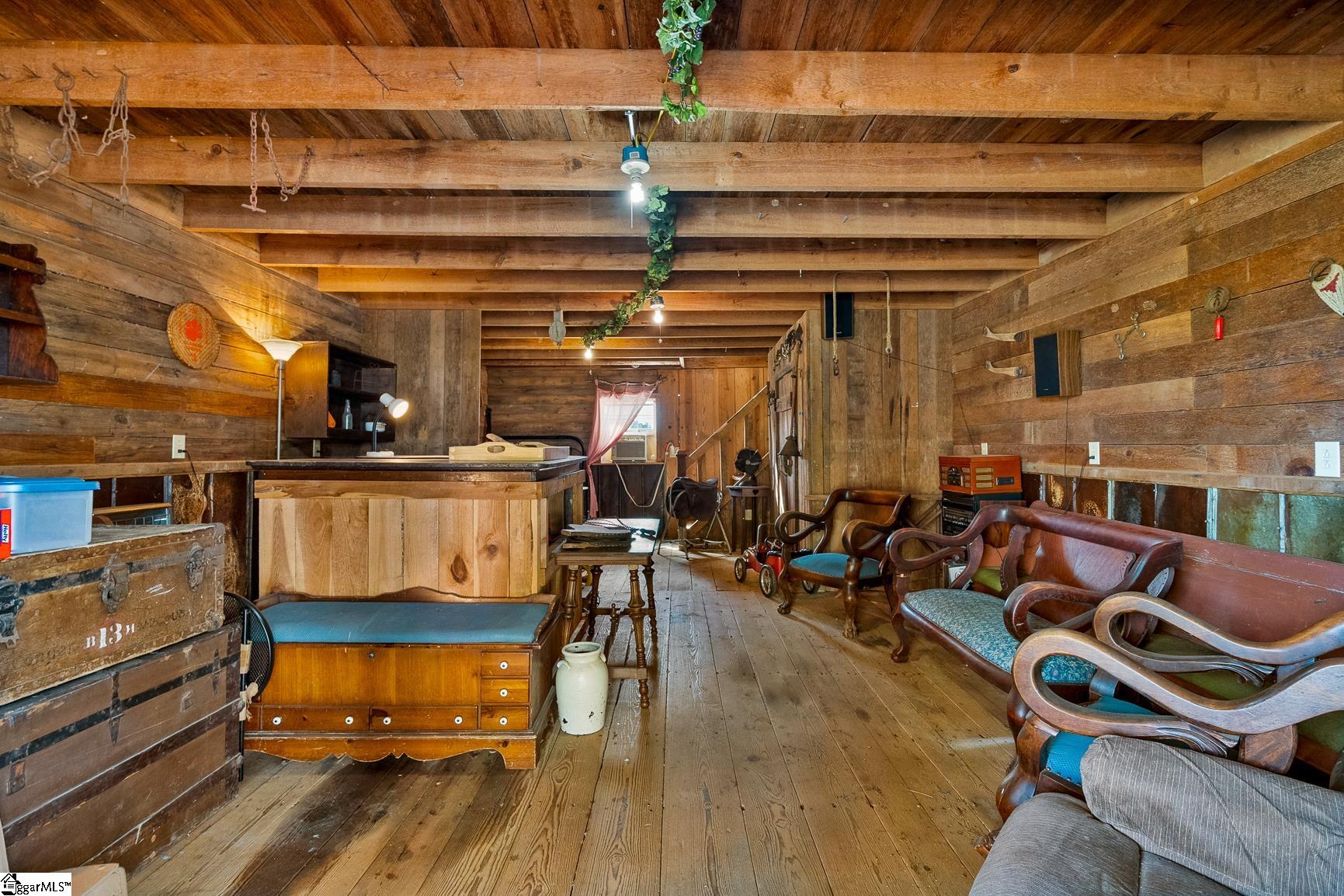 property viewer photo 26