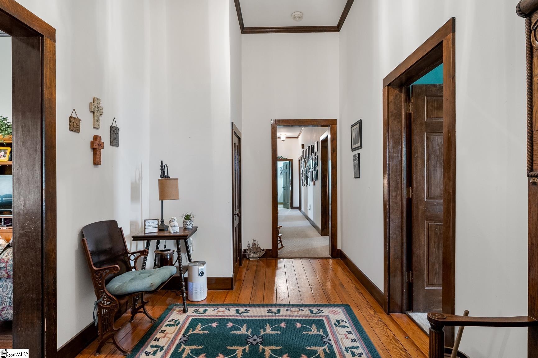 property viewer photo 3
