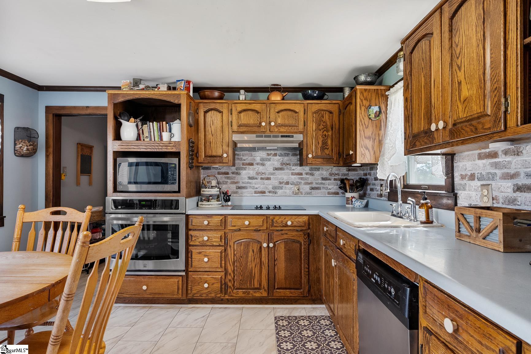 property viewer photo 9