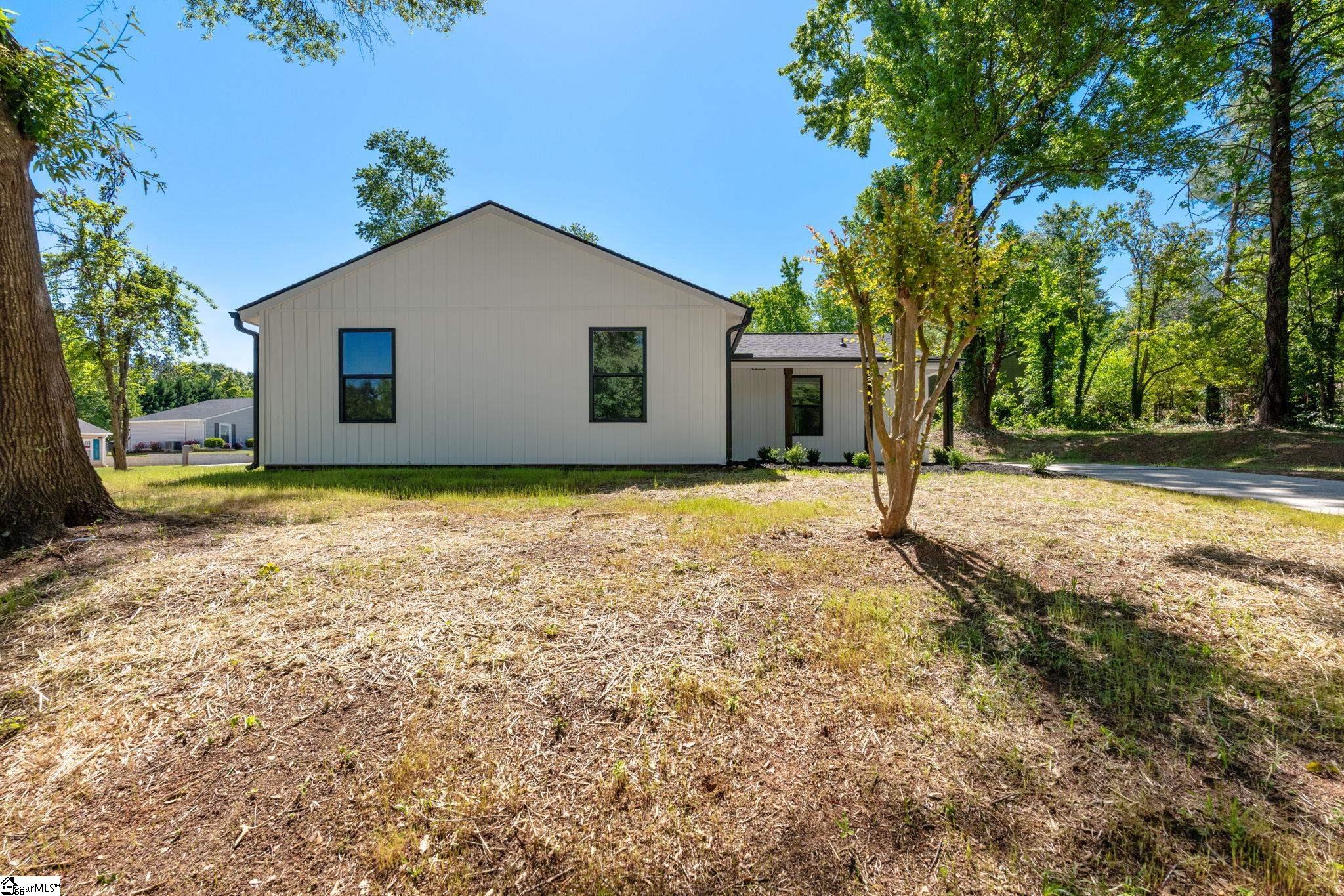 property viewer photo 18