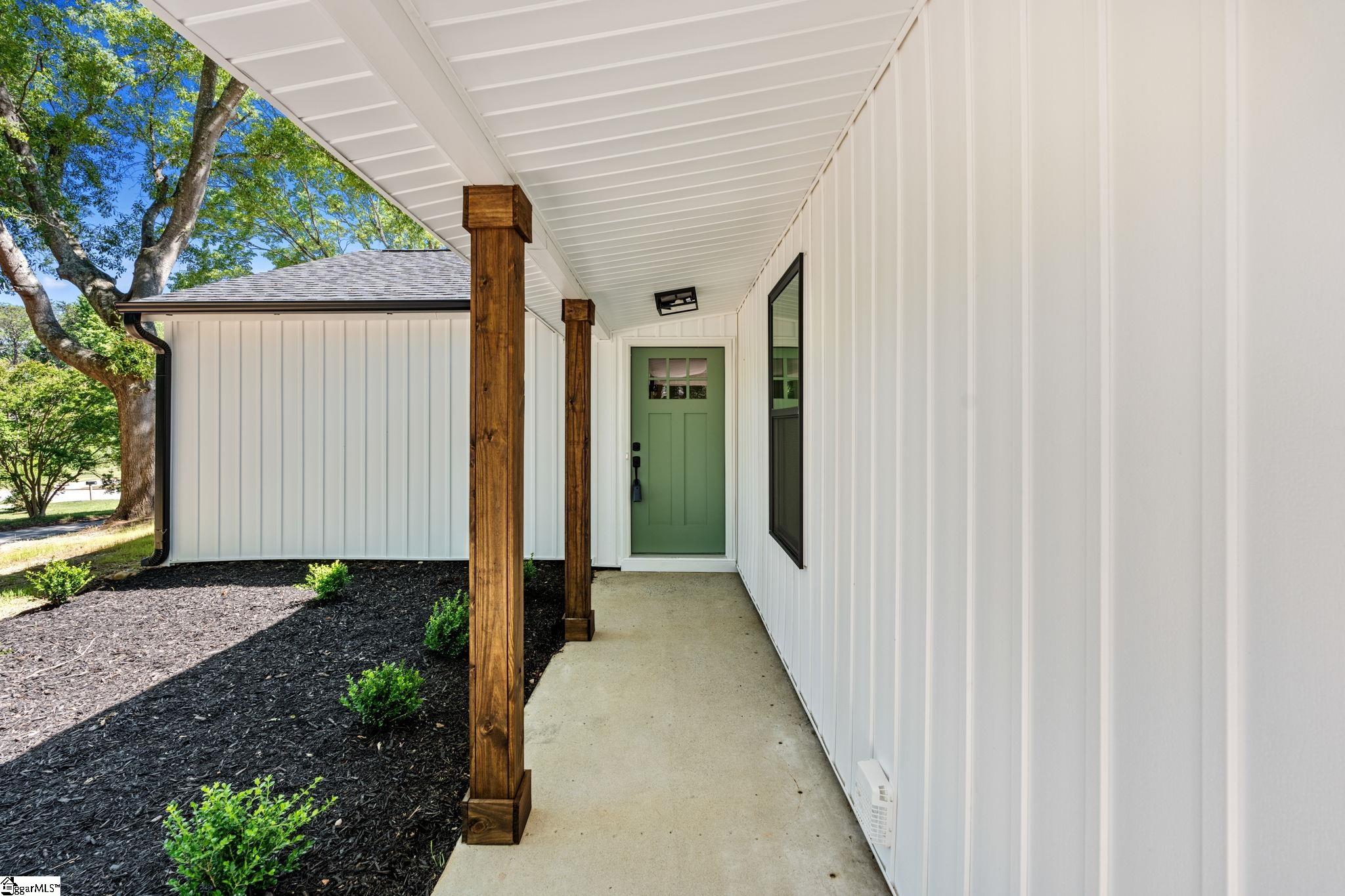 property viewer photo 3