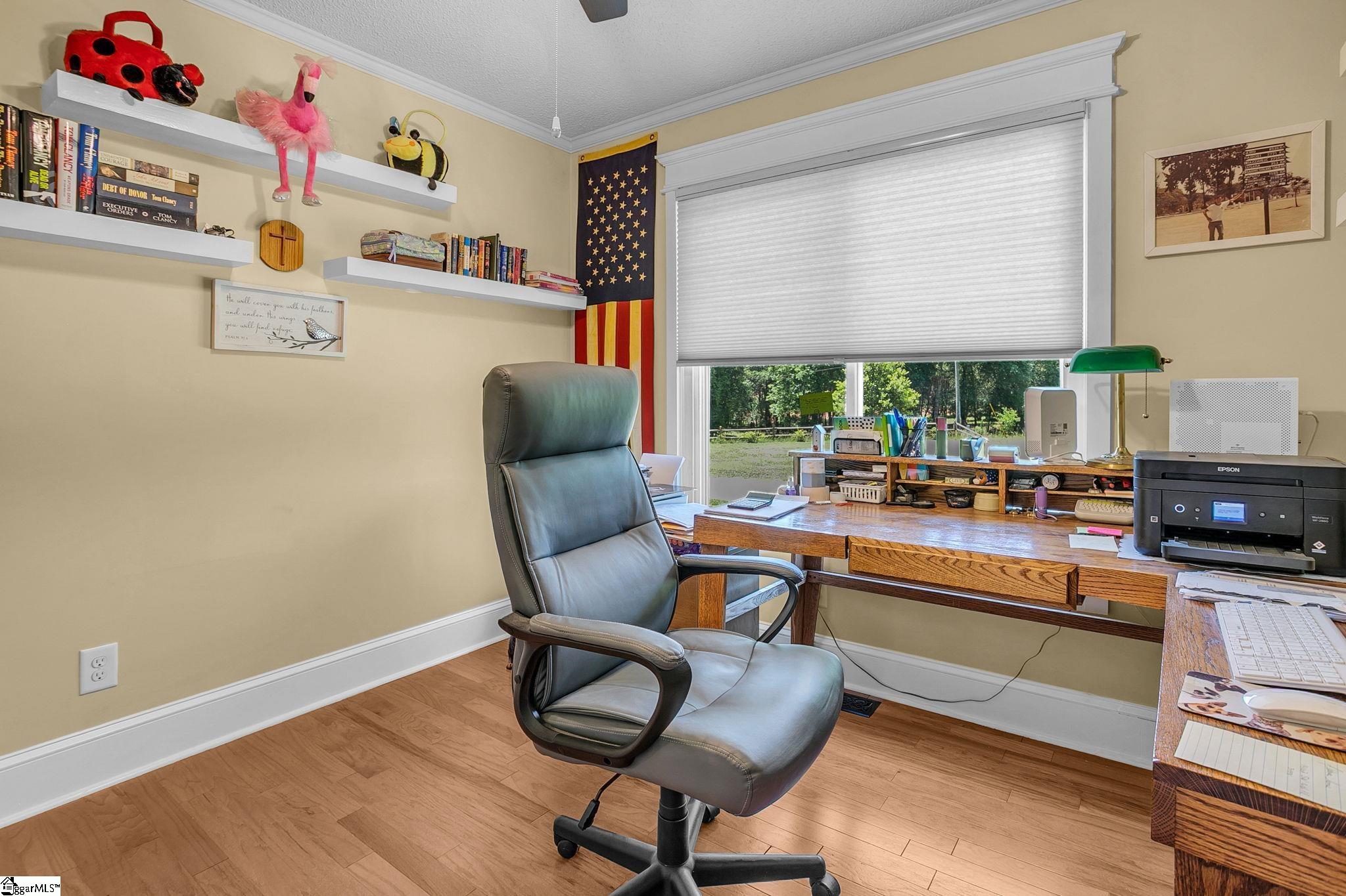 main property photo 15