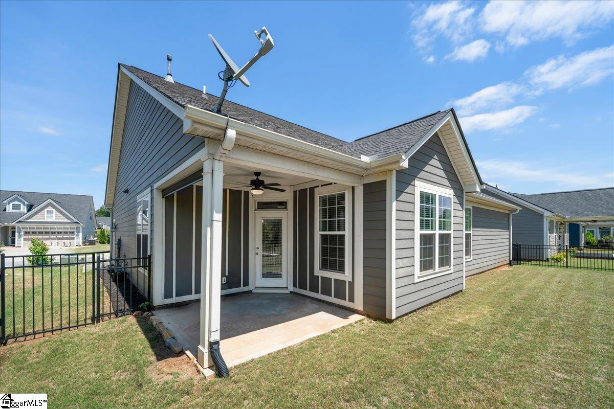 main property photo 45