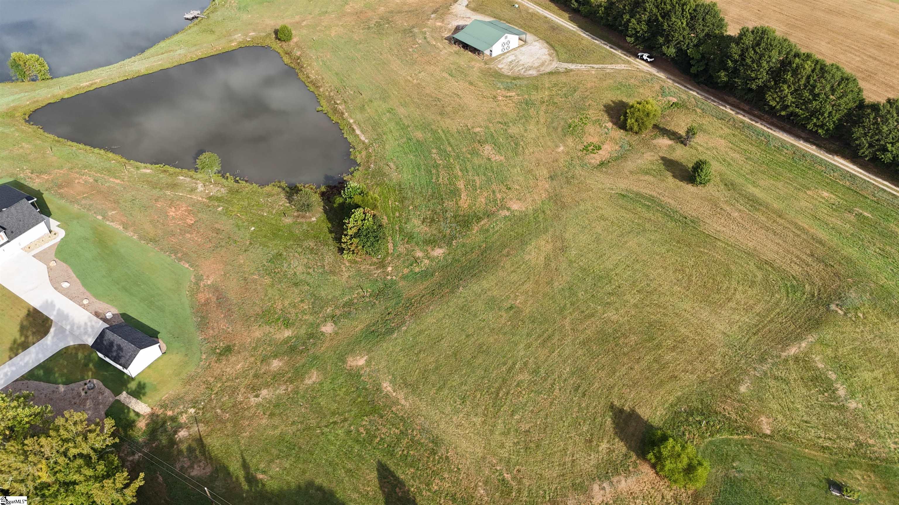 main property photo 10