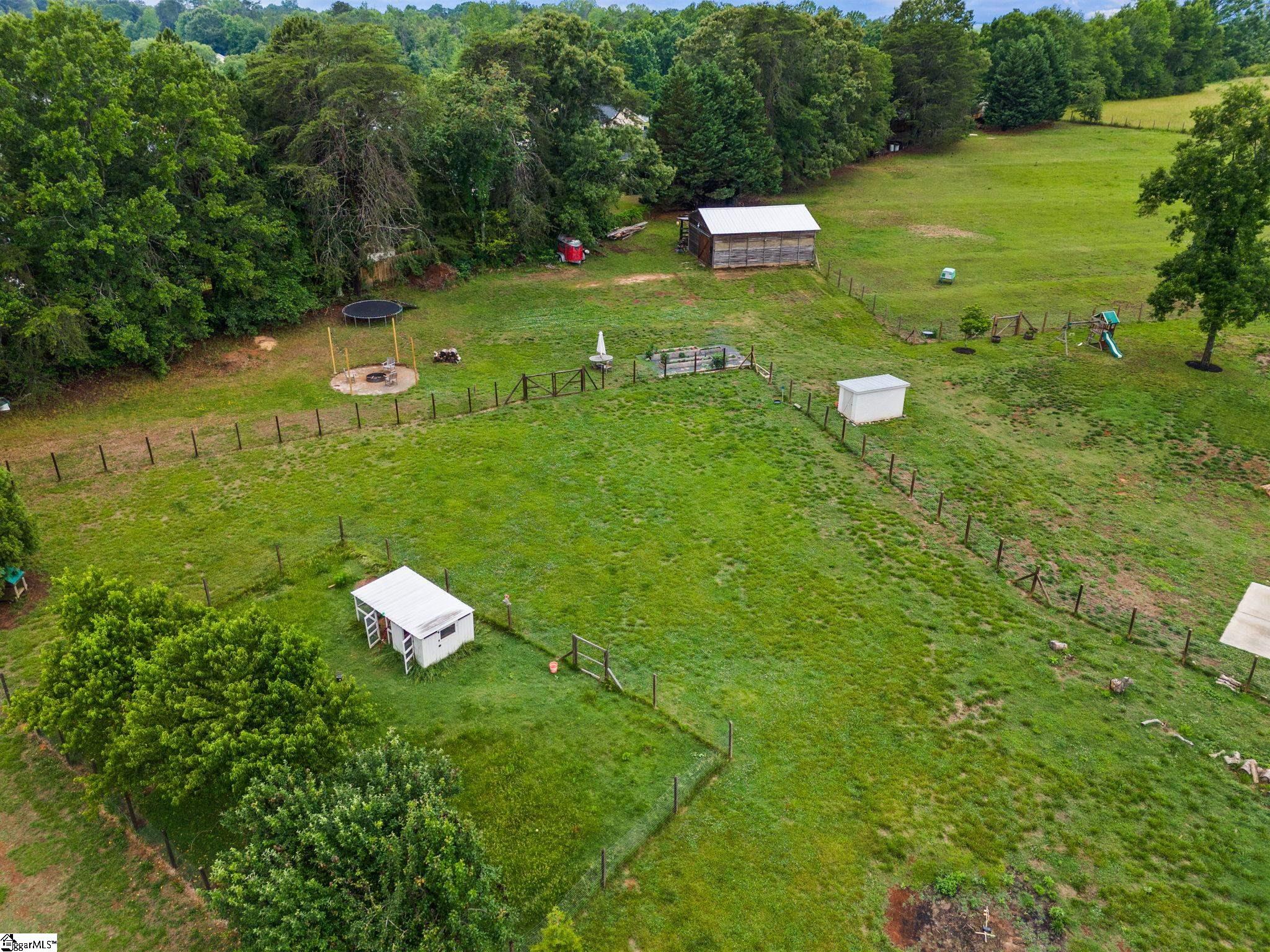 main property photo 38